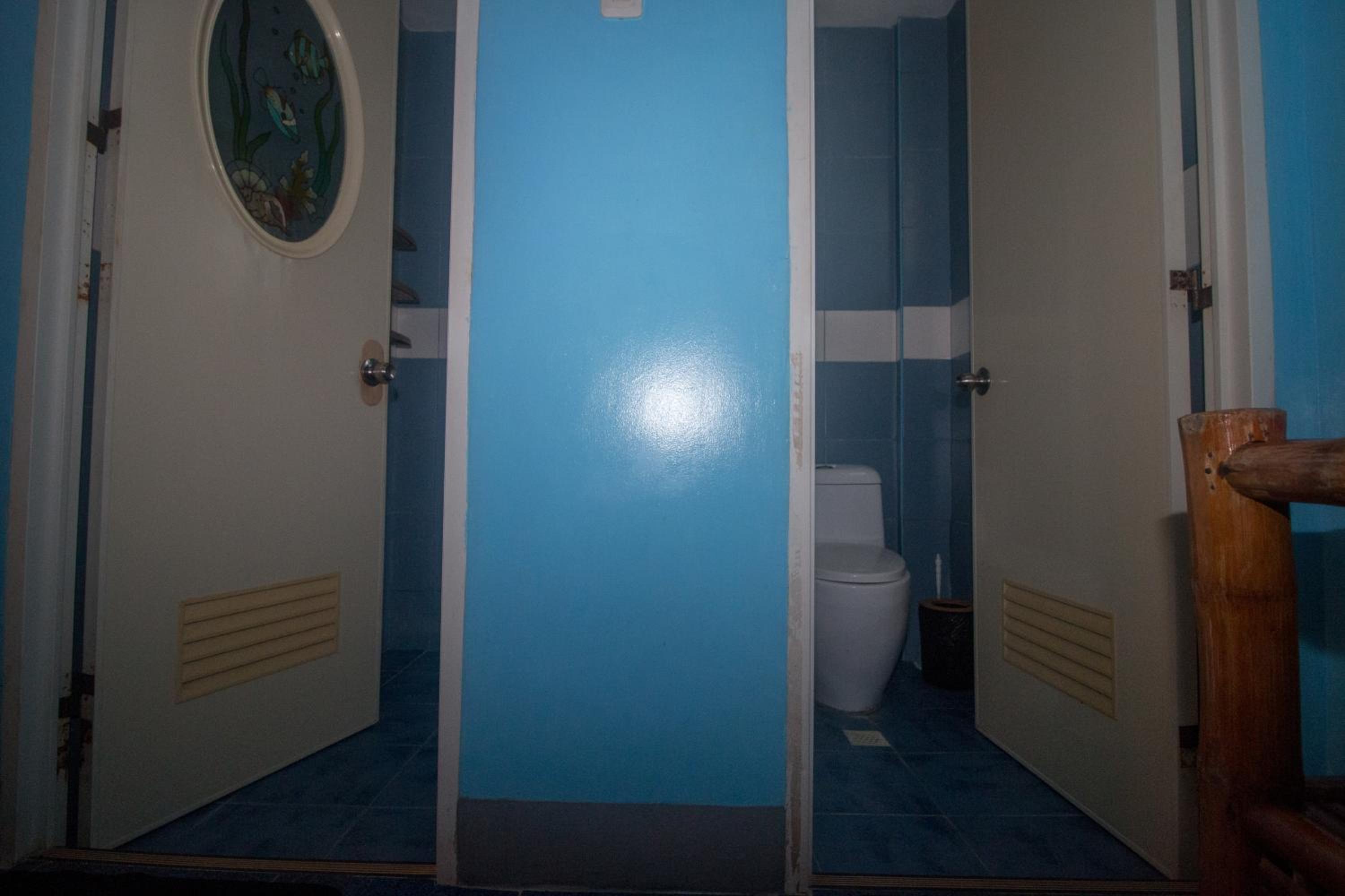 Deluxe Fan Room - Photo 21