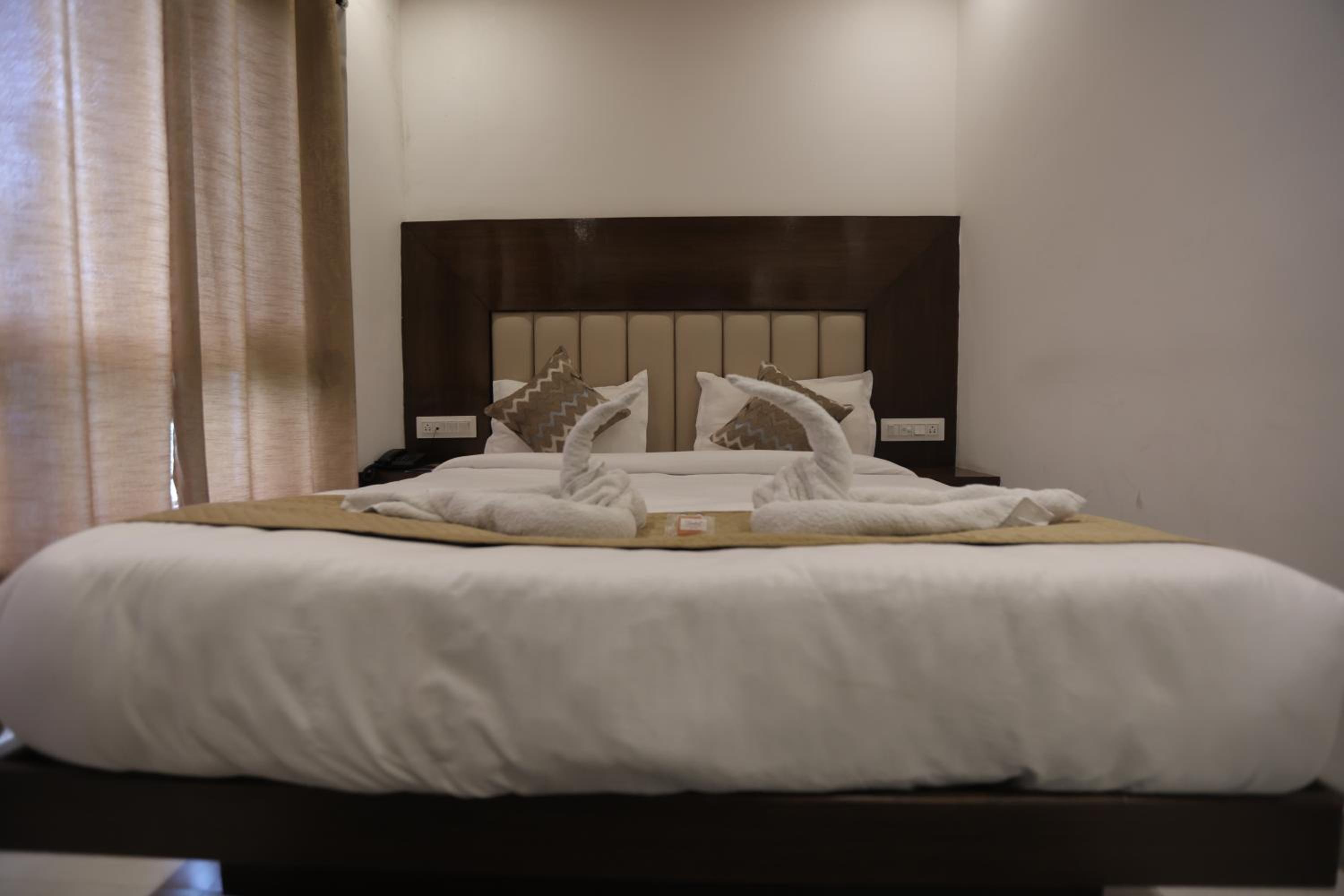 Deluxe Queen Room photo 3