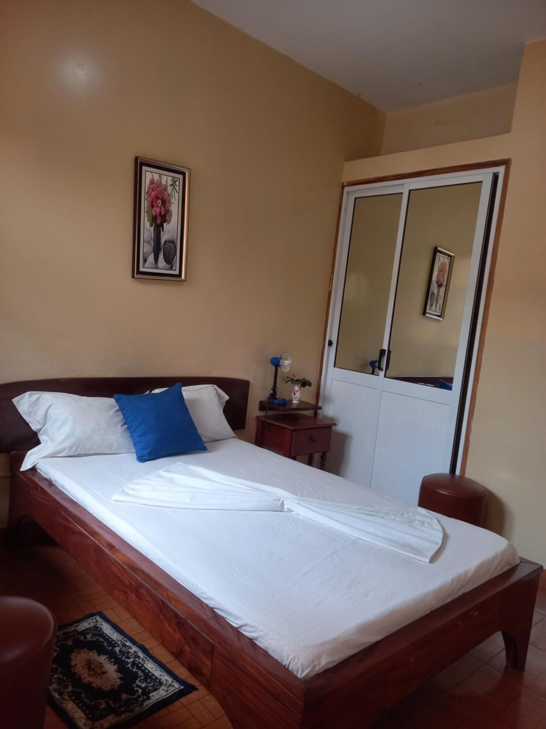Standard Double Room photo 2