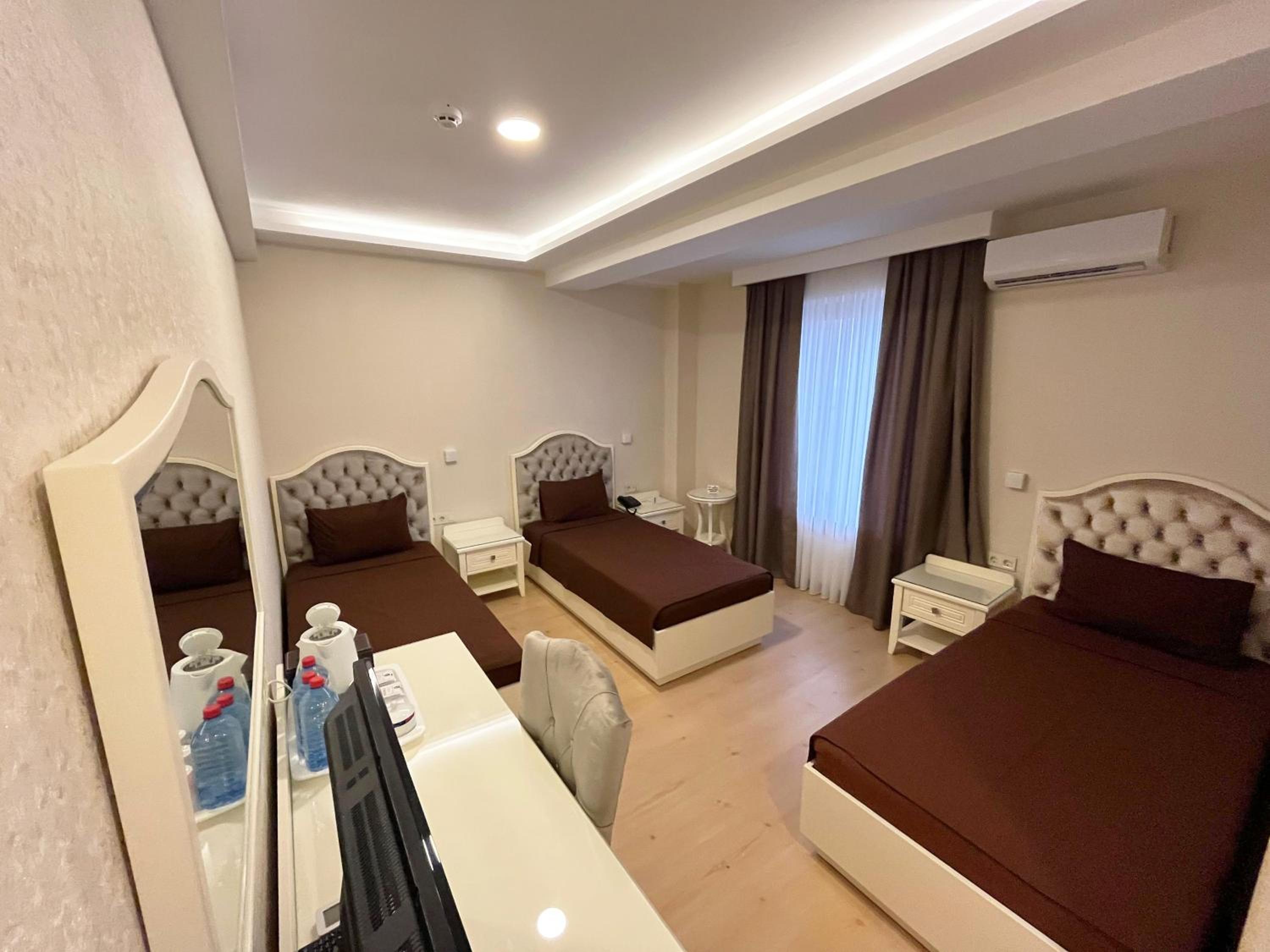 Standard Triple Room photo 1