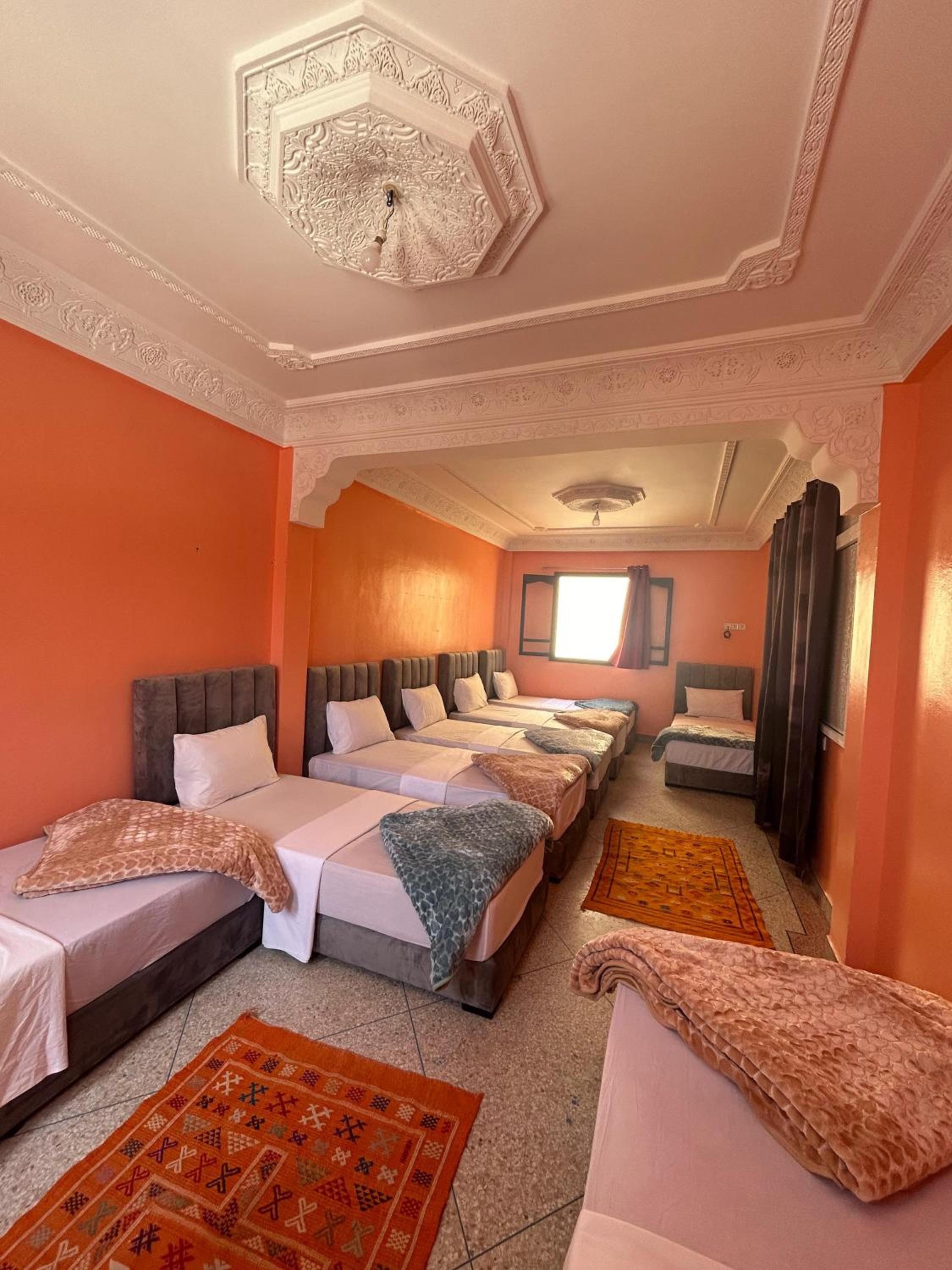 Mixed Dormitory Room photo 1