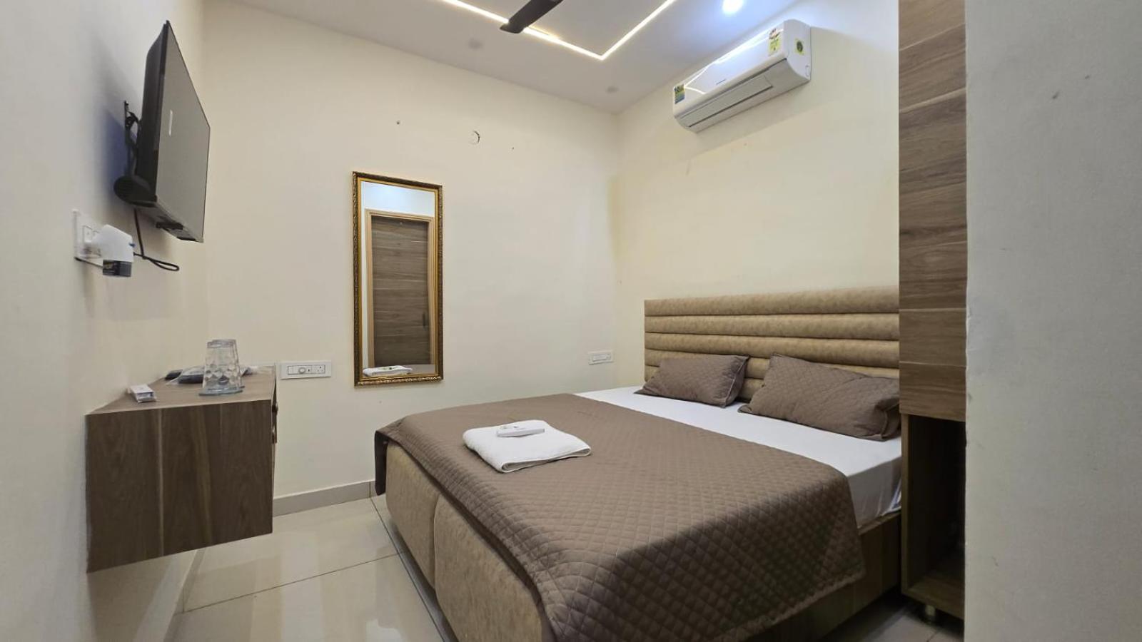 Deluxe Double Room photo 1