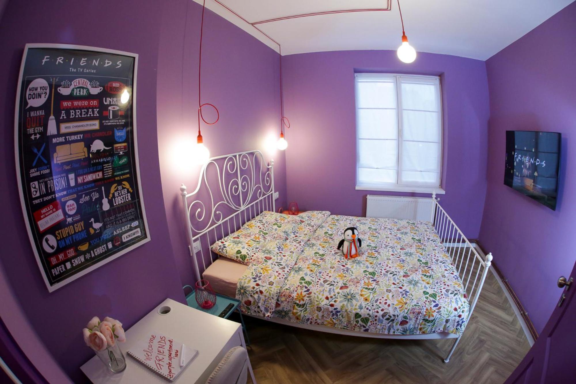 One-Bedroom Apartment photo 2