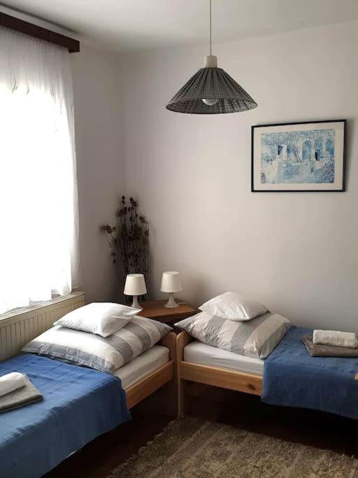 Two-Bedroom Apartment with Mountain View photo 1