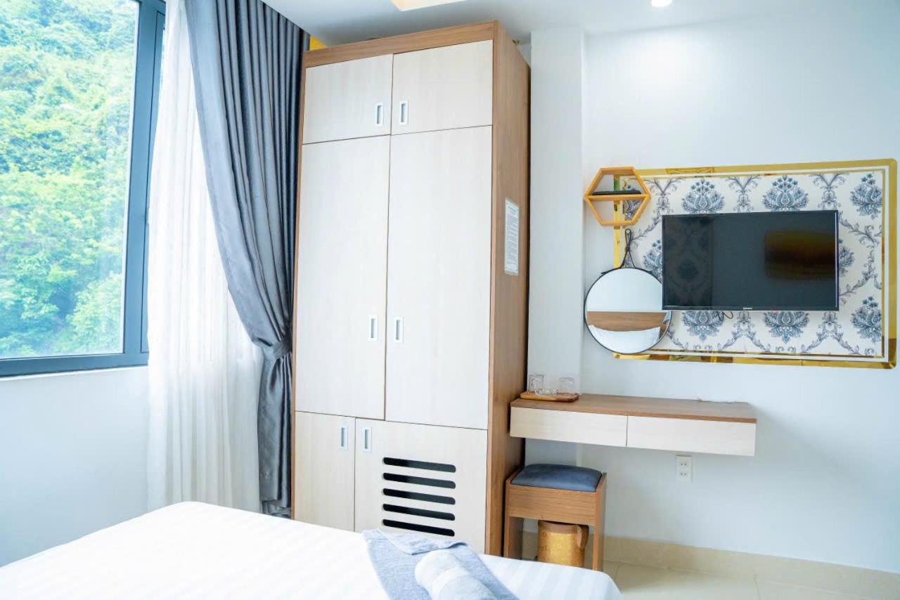 Double Room with Lake View