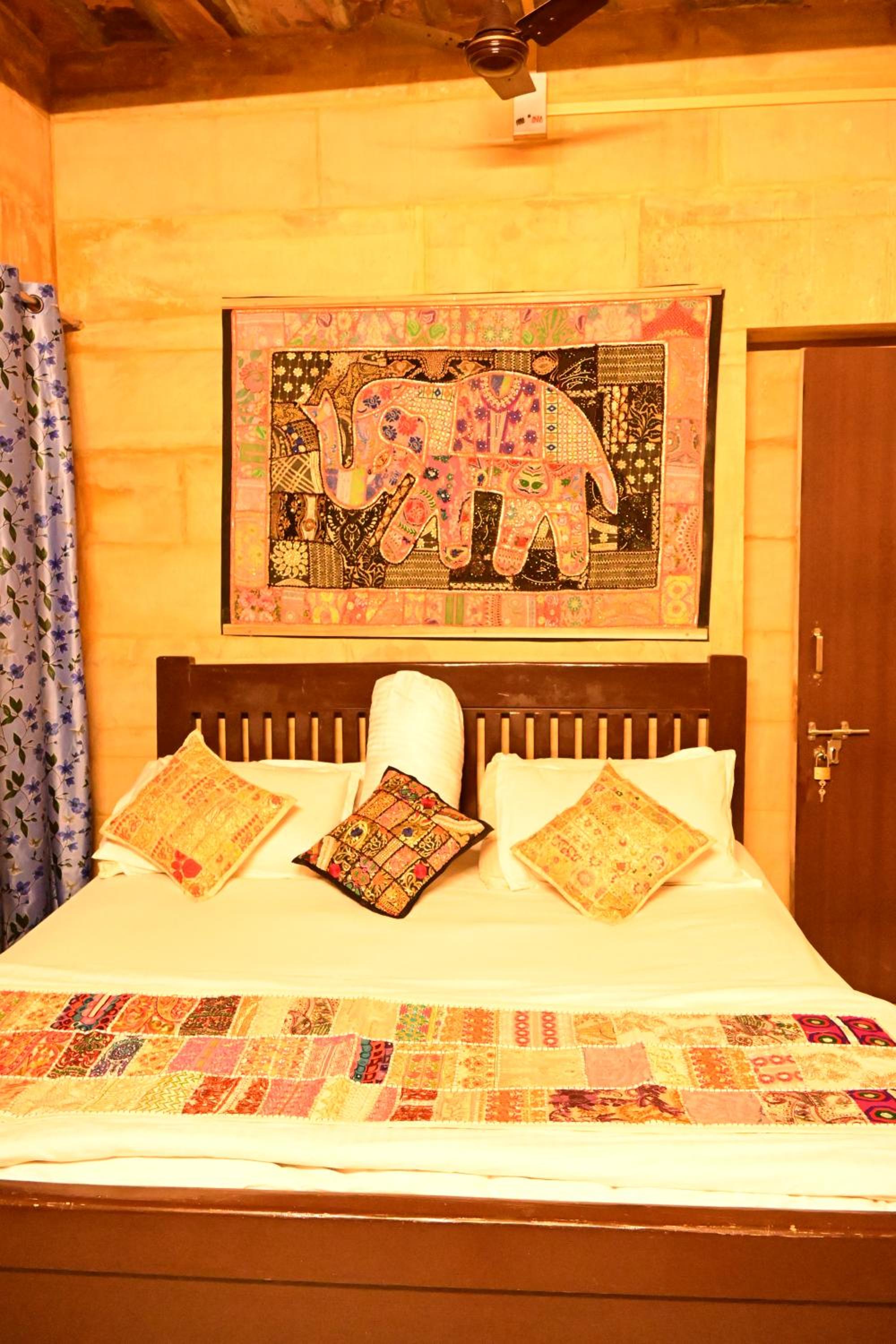 Deluxe Double Room photo 3