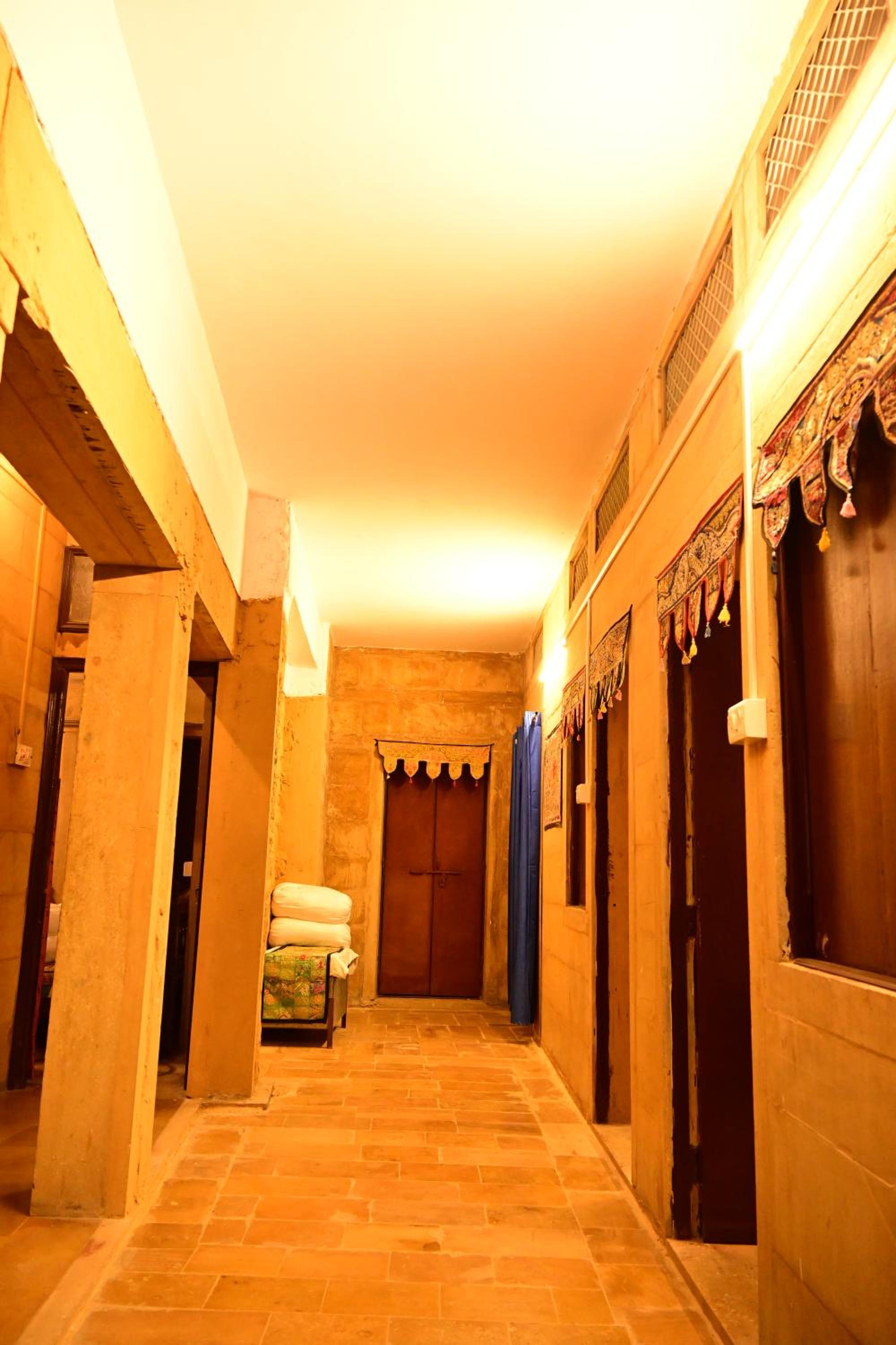 Deluxe Room - Photo 18