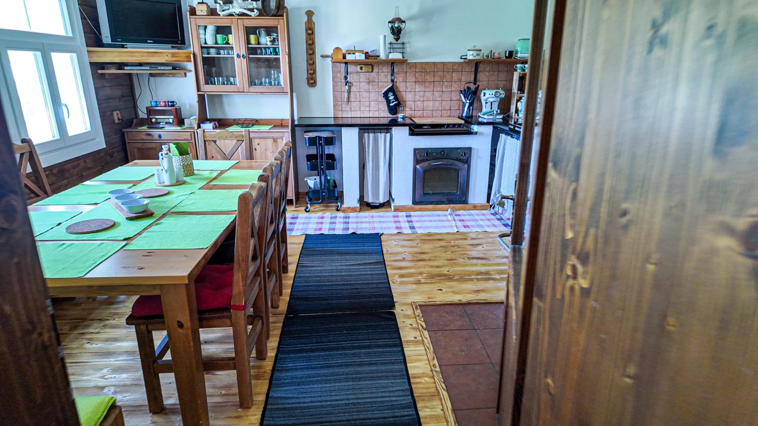 Three-Bedroom Chalet - Photo 20