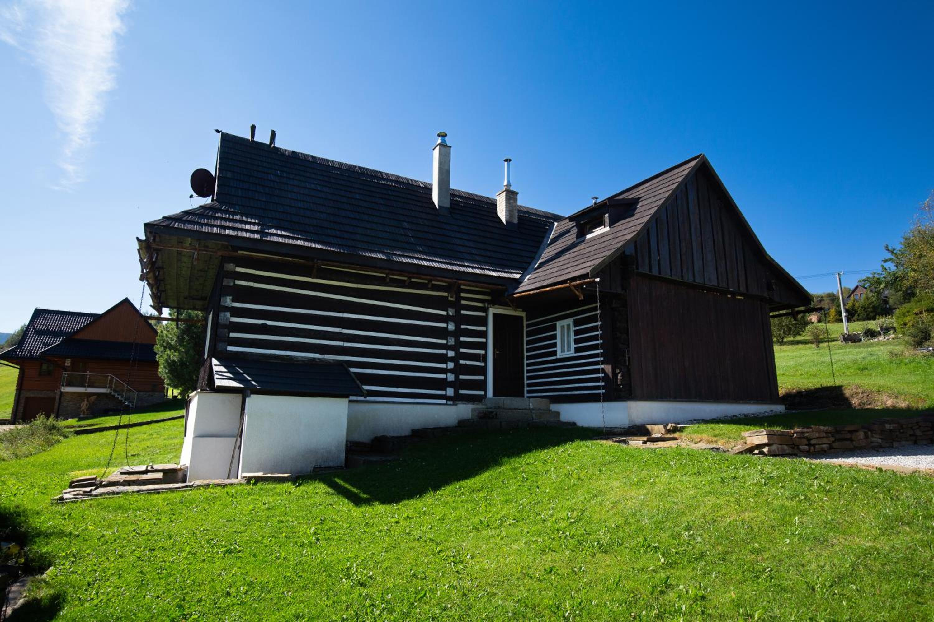 Three-Bedroom Chalet - Photo 33