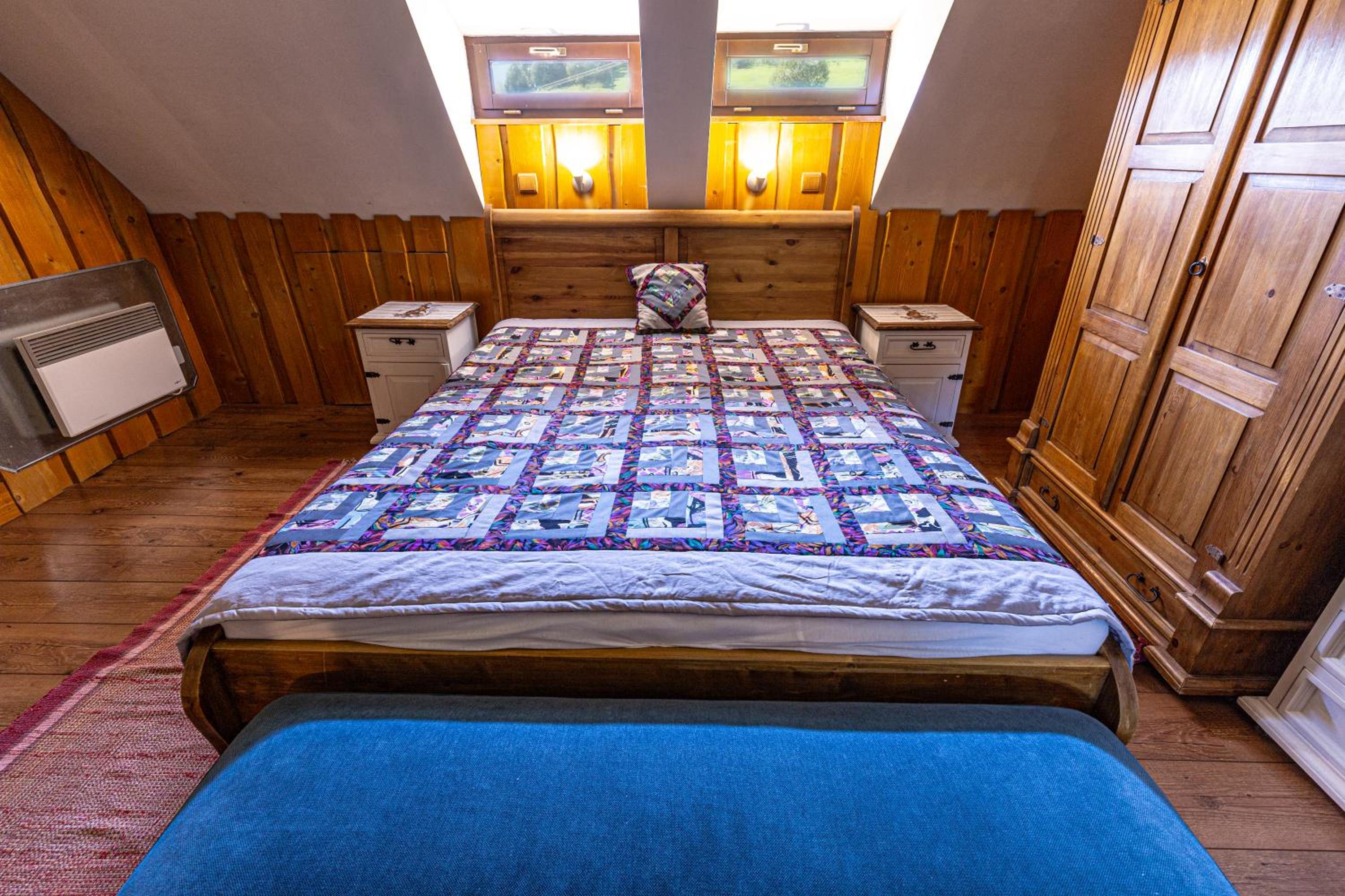 Three-Bedroom Chalet - Photo 43