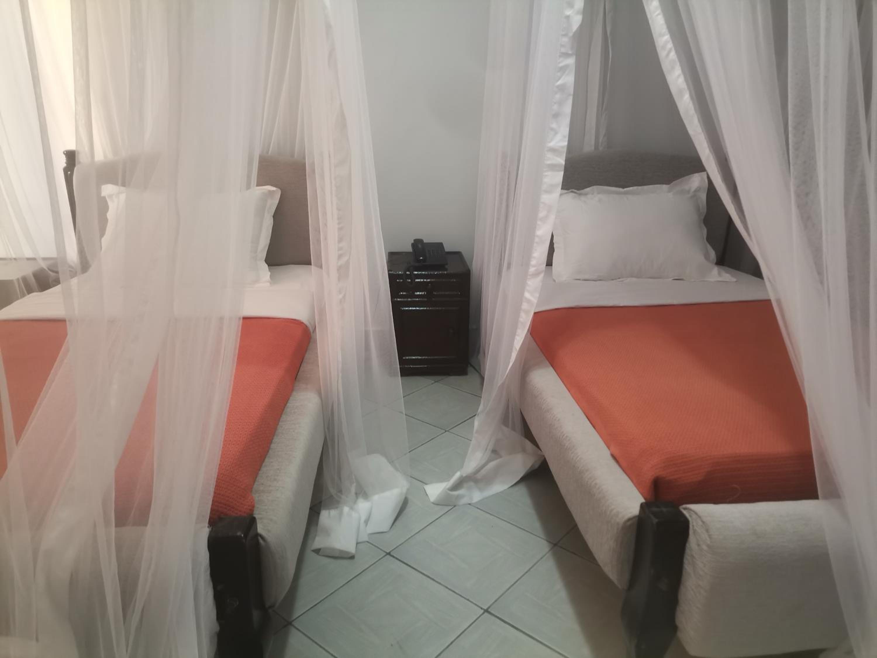 Twin Room photo 1