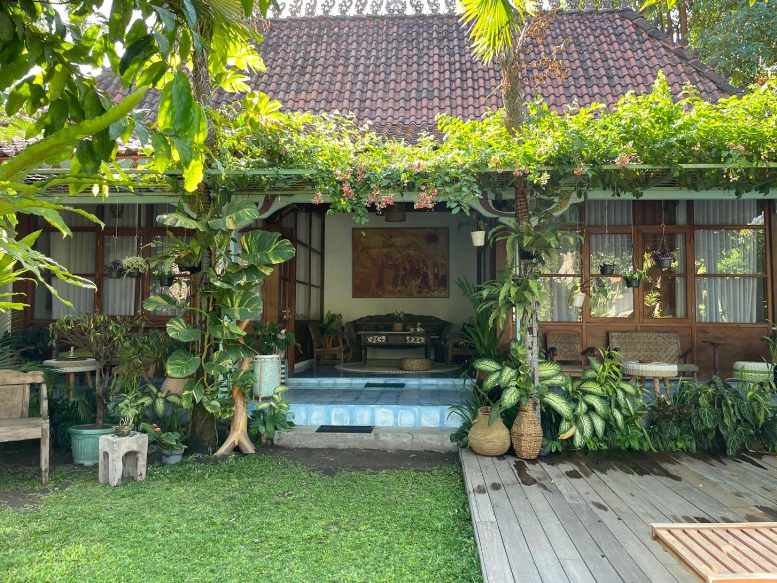 Double Room with Pool View photo 1