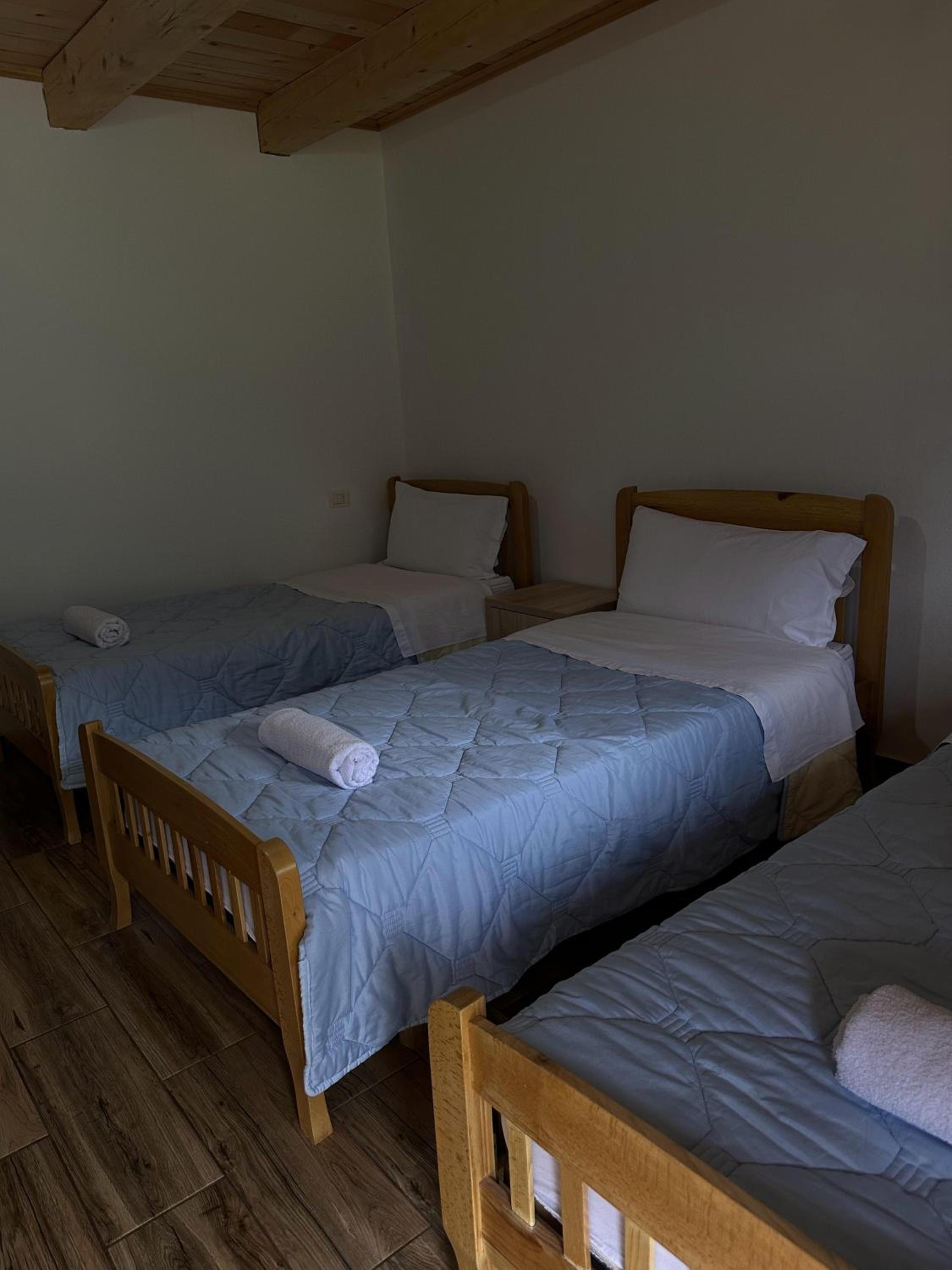 Classic Quadruple Room photo 2