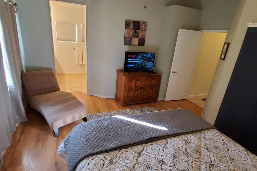 Four-Bedroom House photo 1