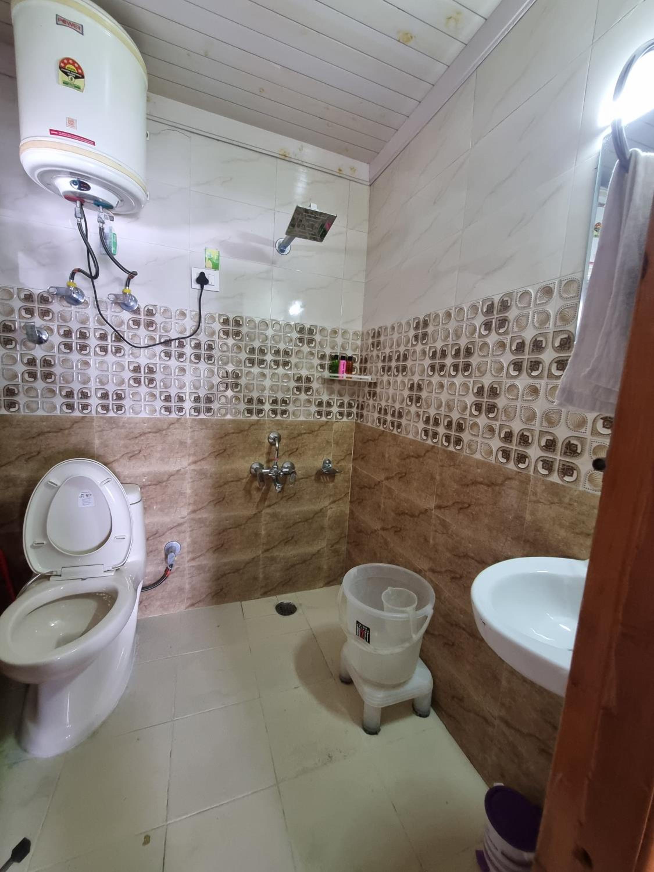Large Double Room photo 2