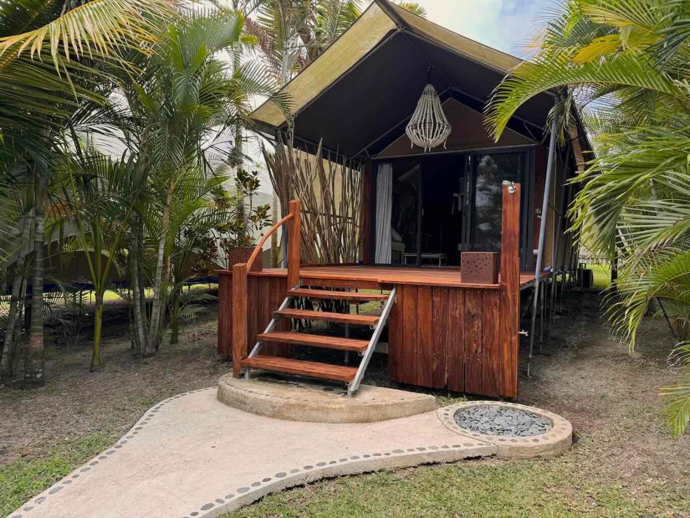 Deluxe Double Room with Balcony and Sea View photo 2