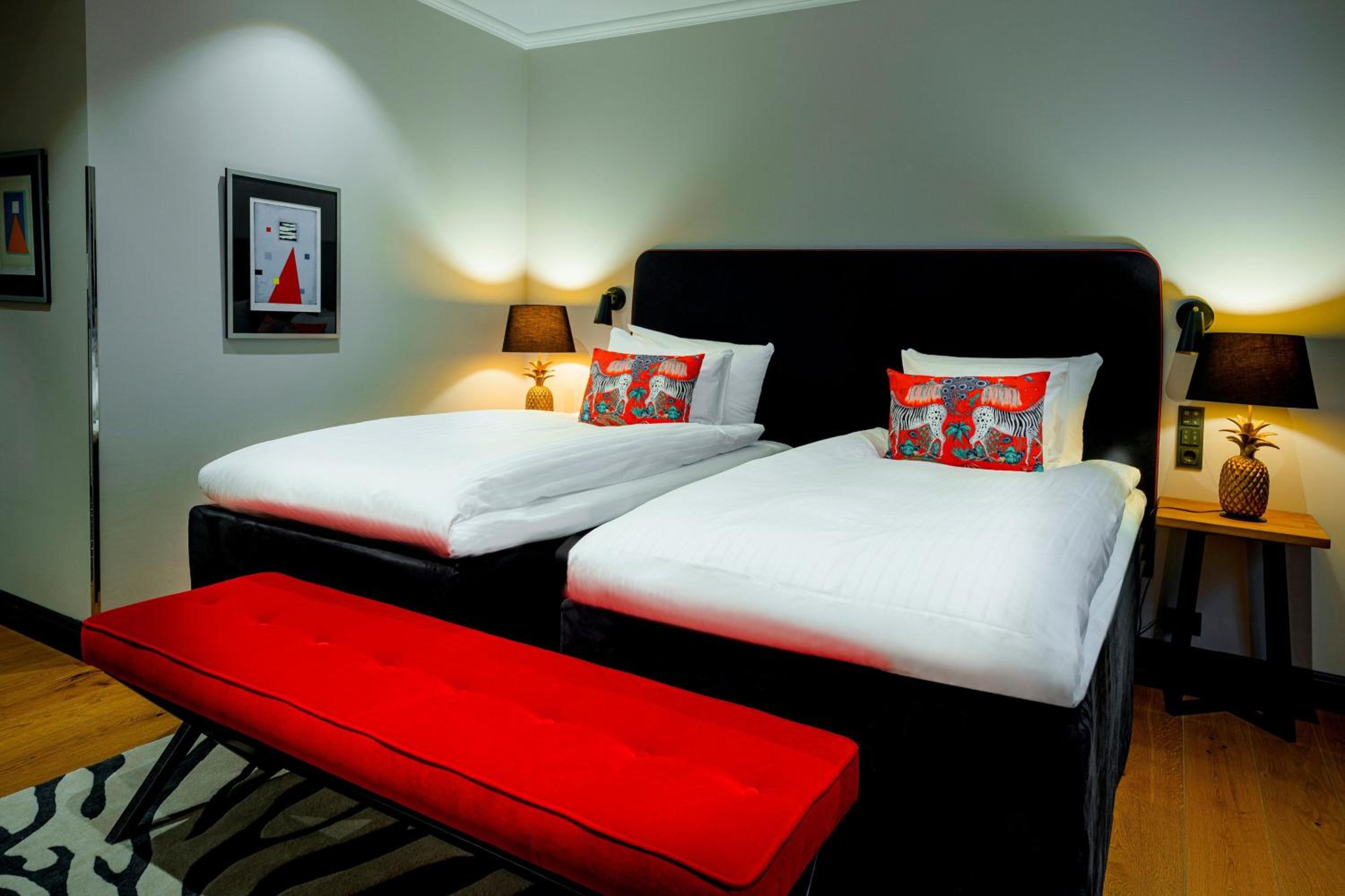 Comfort, Guest room, 2 Twin/Single Bed(s) - Photo 3