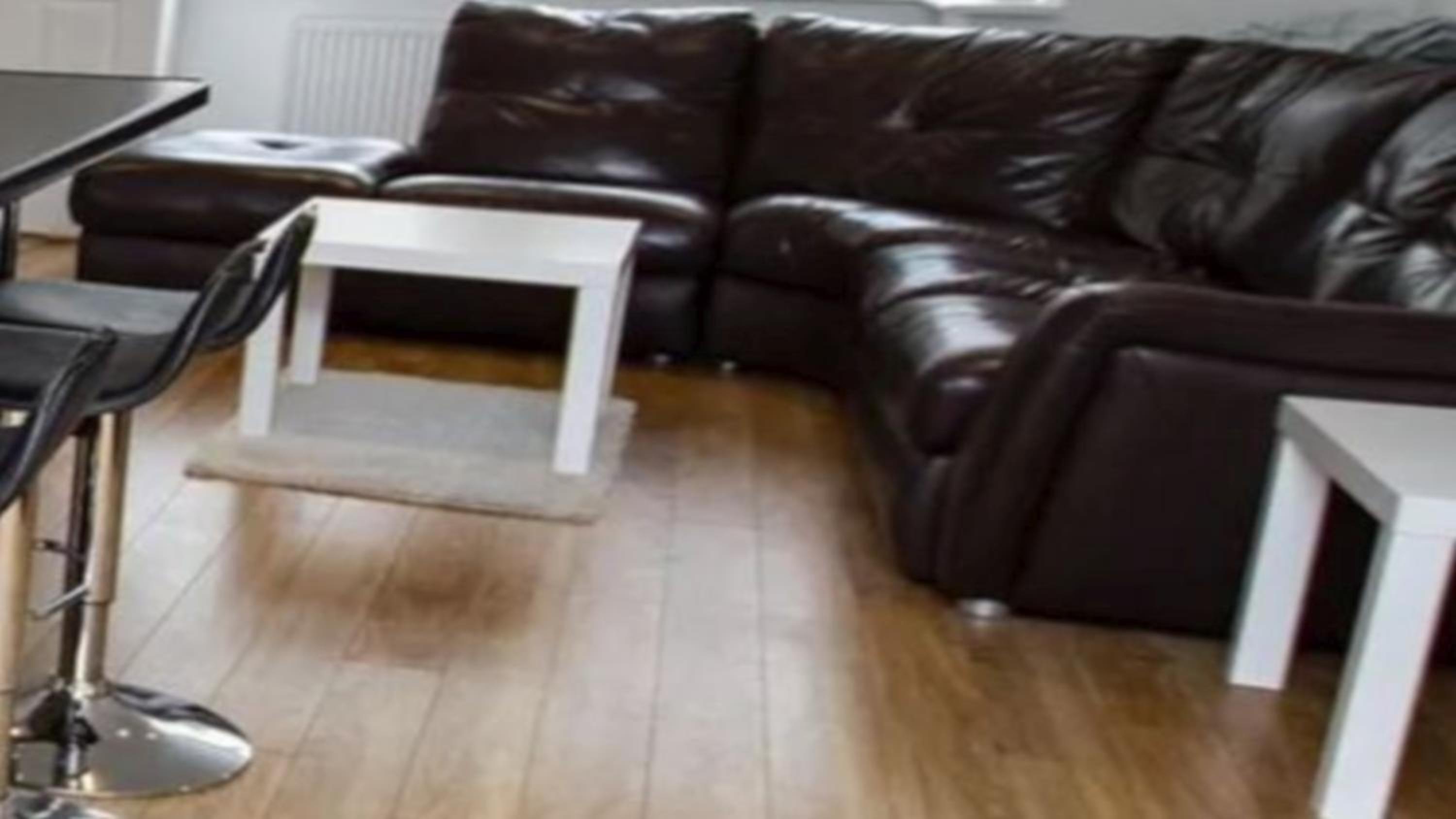 One-Bedroom House photo 3