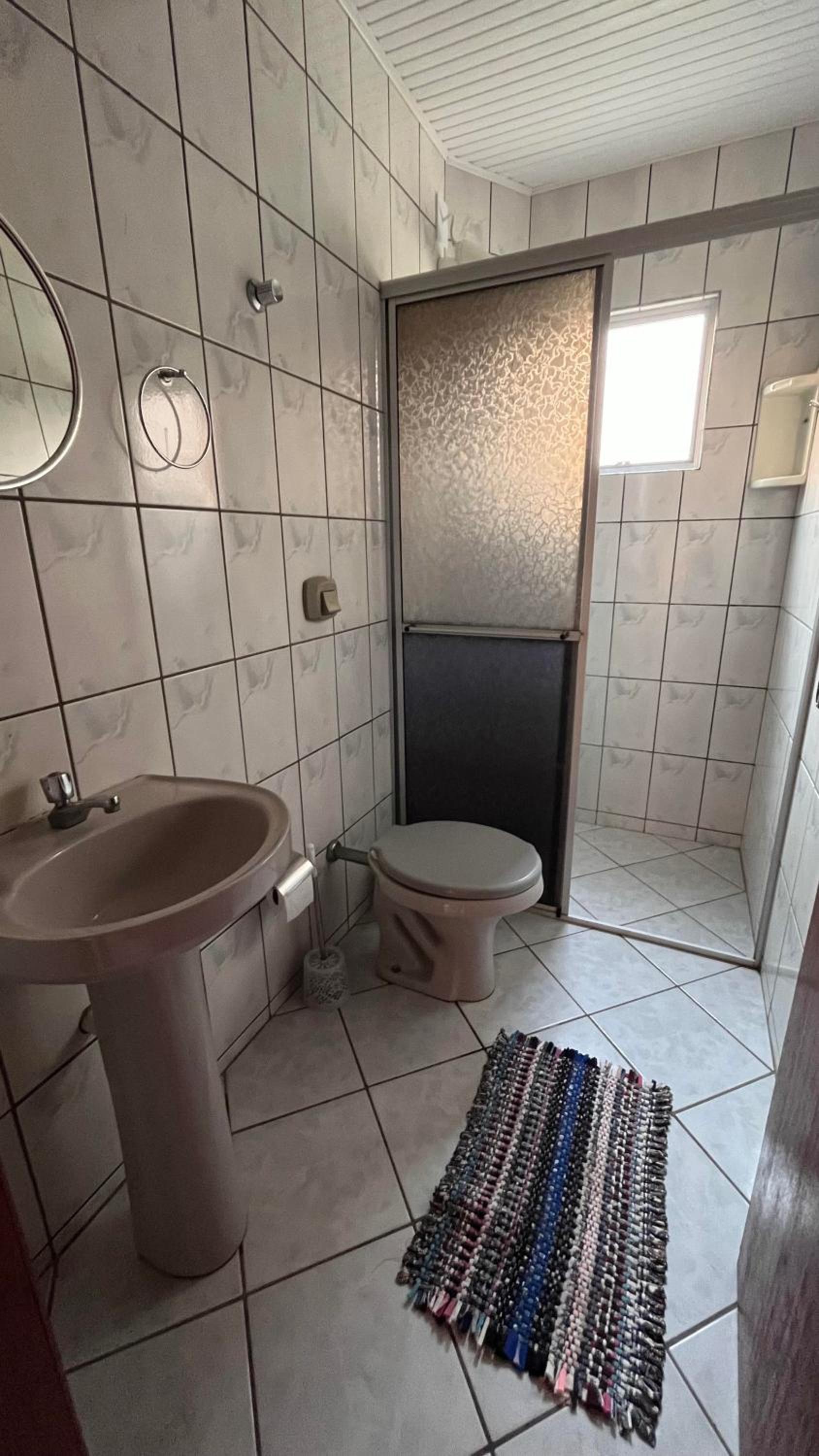 Two-Bedroom Apartment with Balcony photo 3