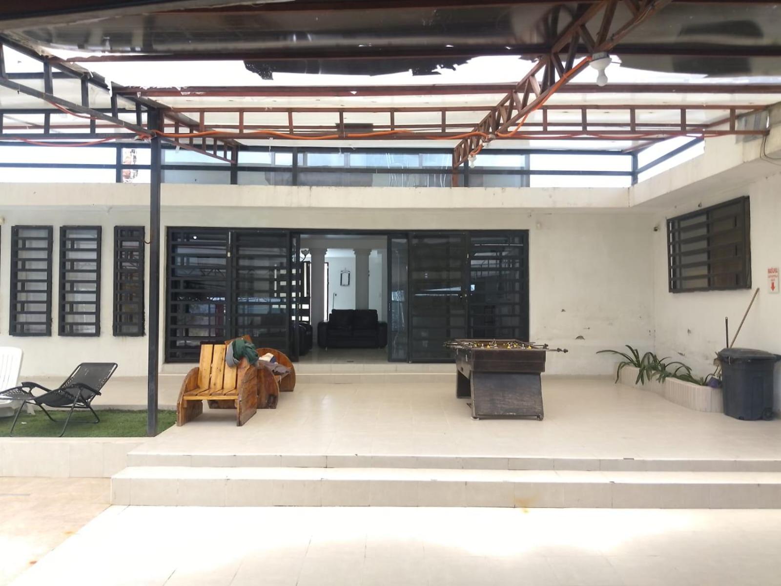 Two-Bedroom House photo 2