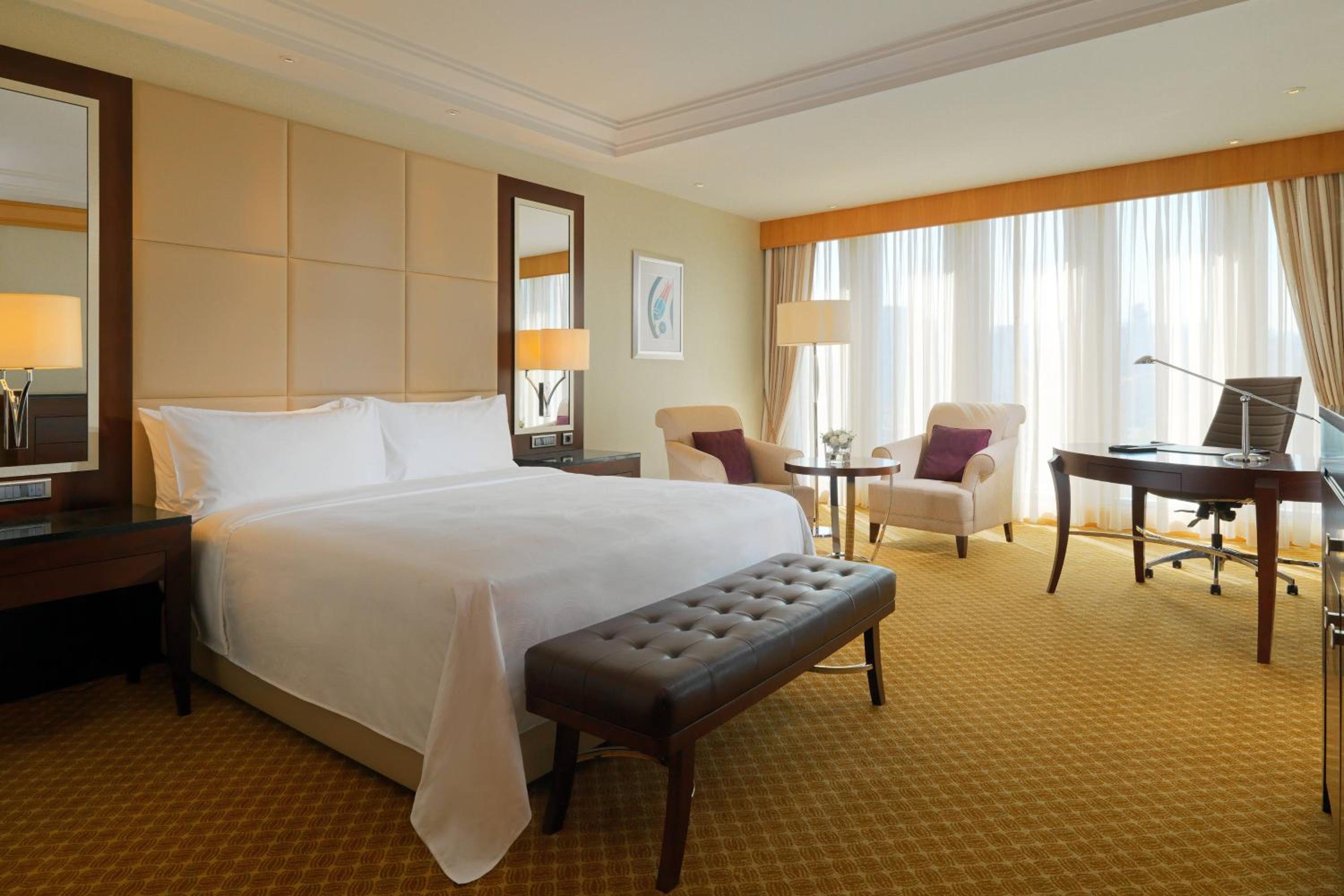 Deluxe Room with City View - Photo 1