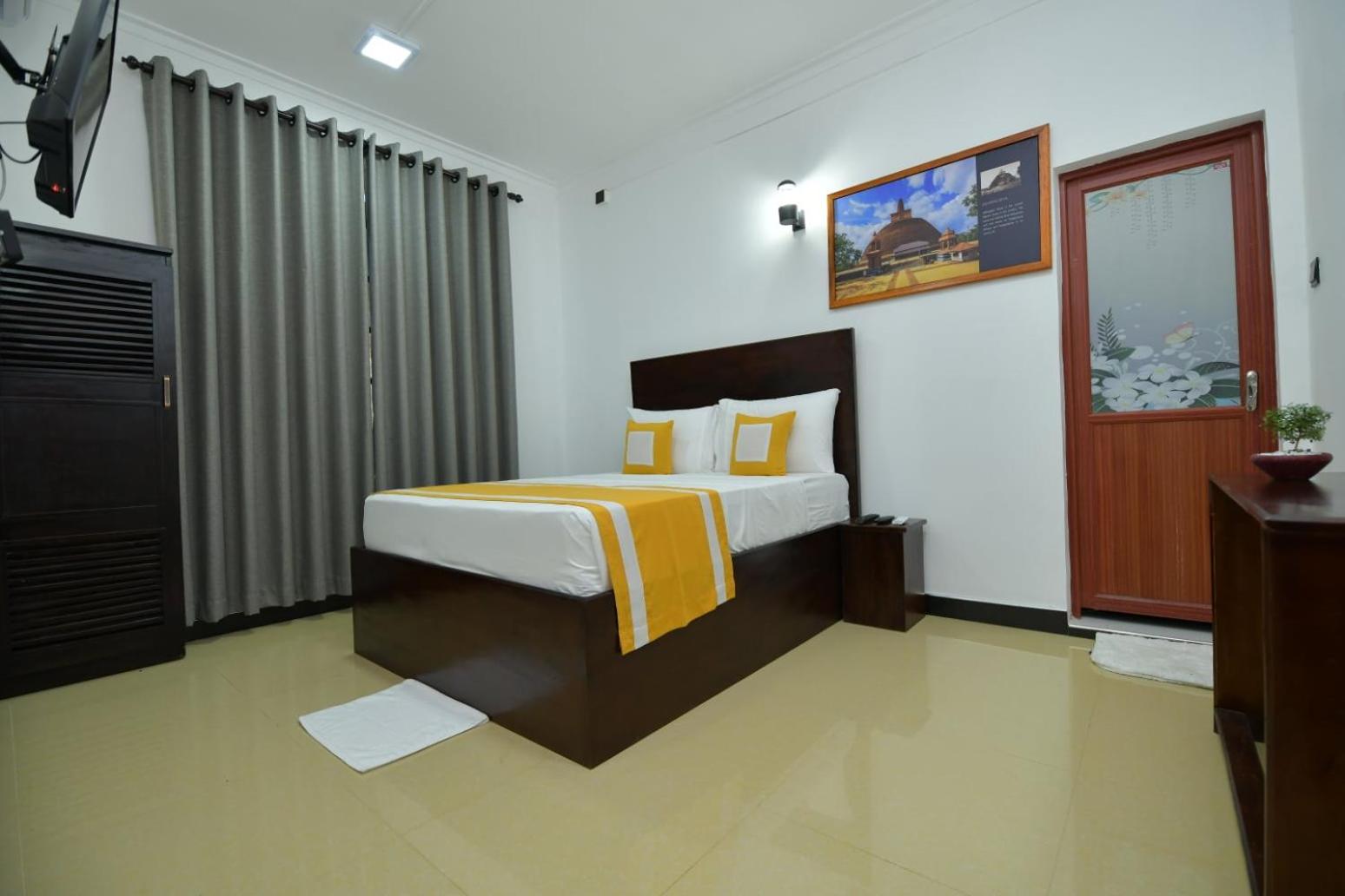 Standard Double Room photo 3