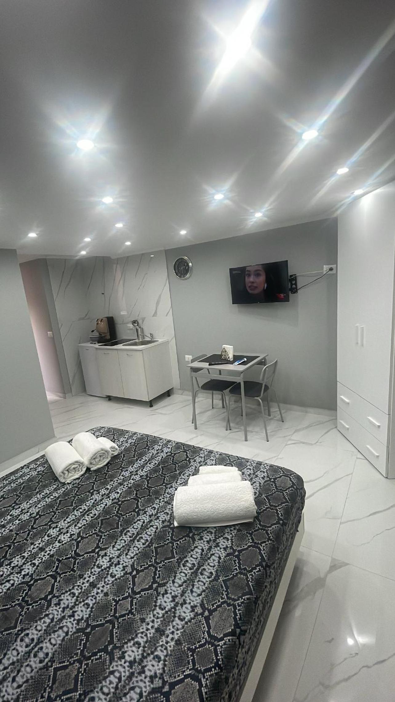 One-Bedroom House