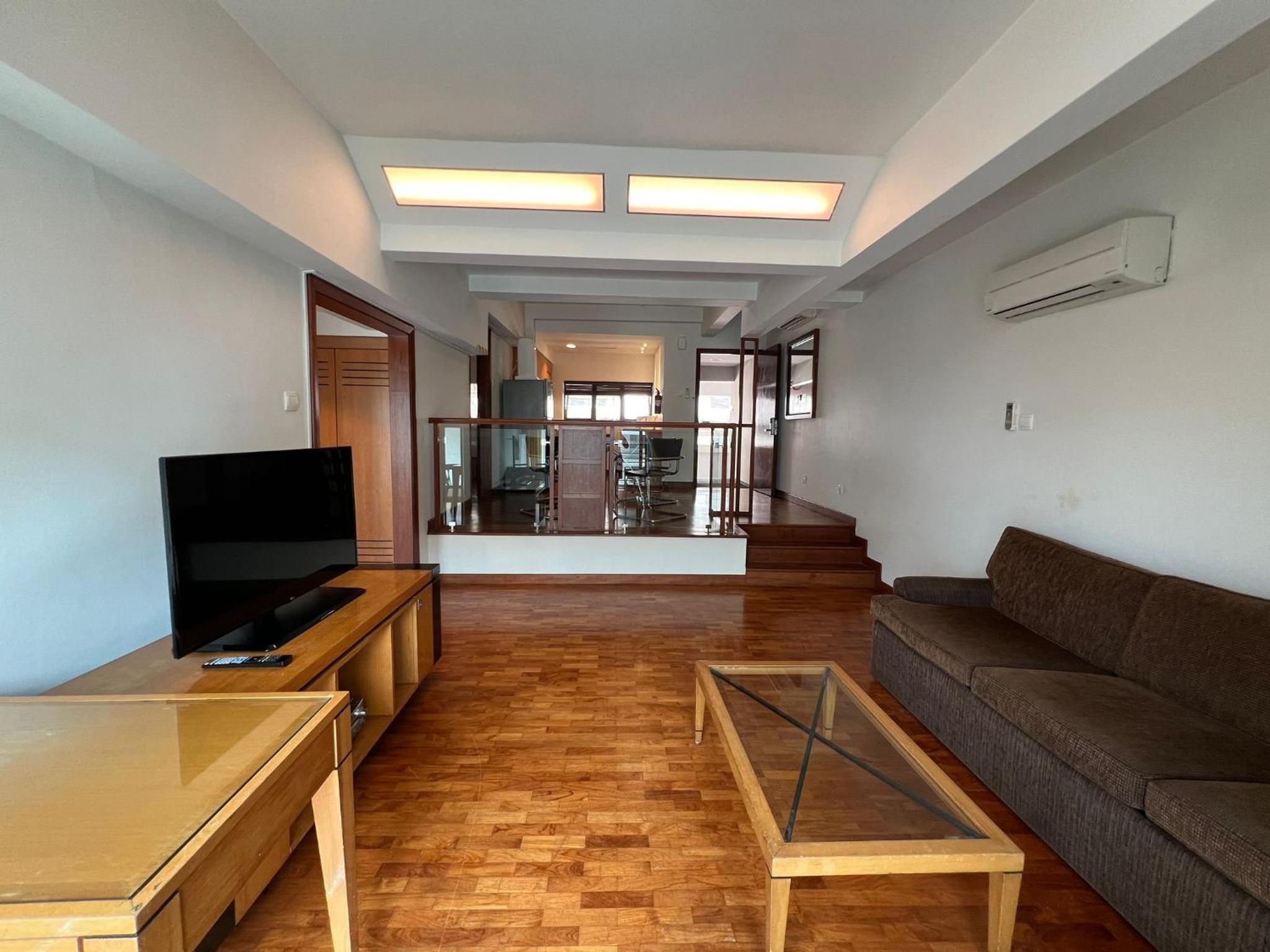  2 Deluxe Suite photo 2