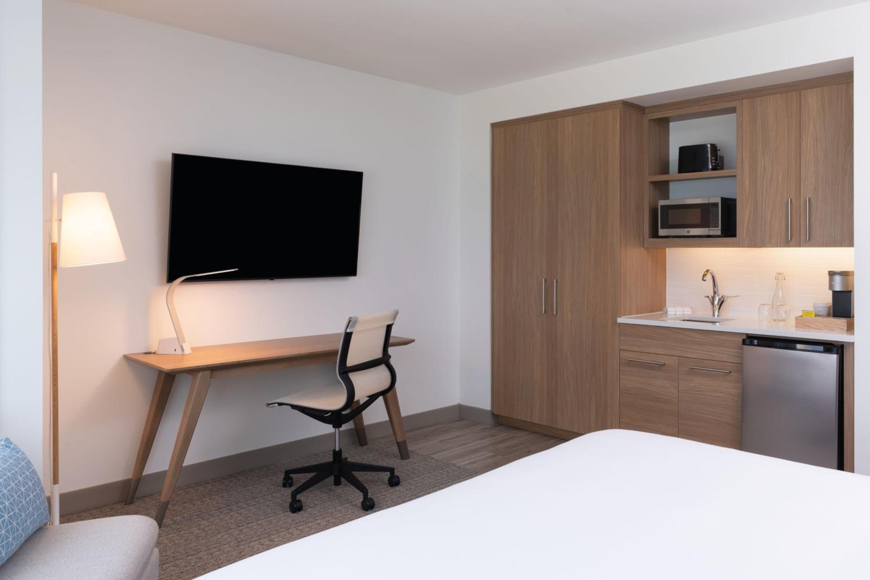 Standard King Room