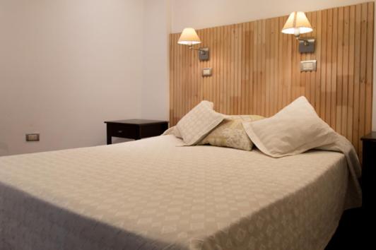 Double or Twin Room photo 2