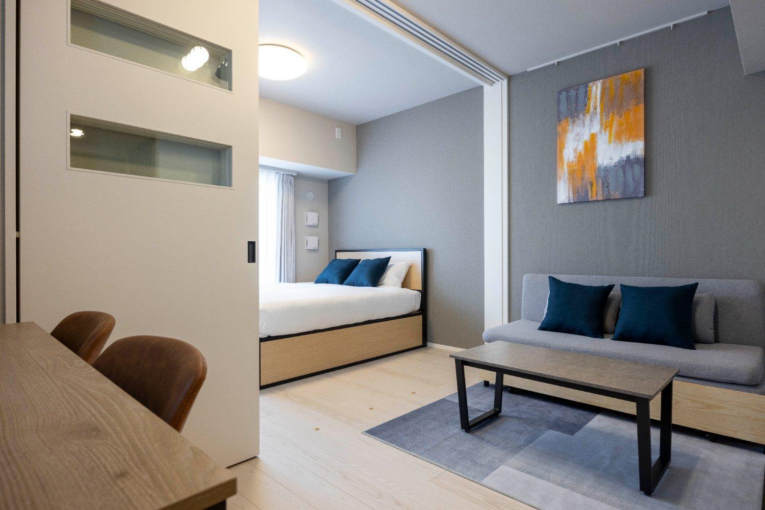 One-Bedroom Apartment photo 1