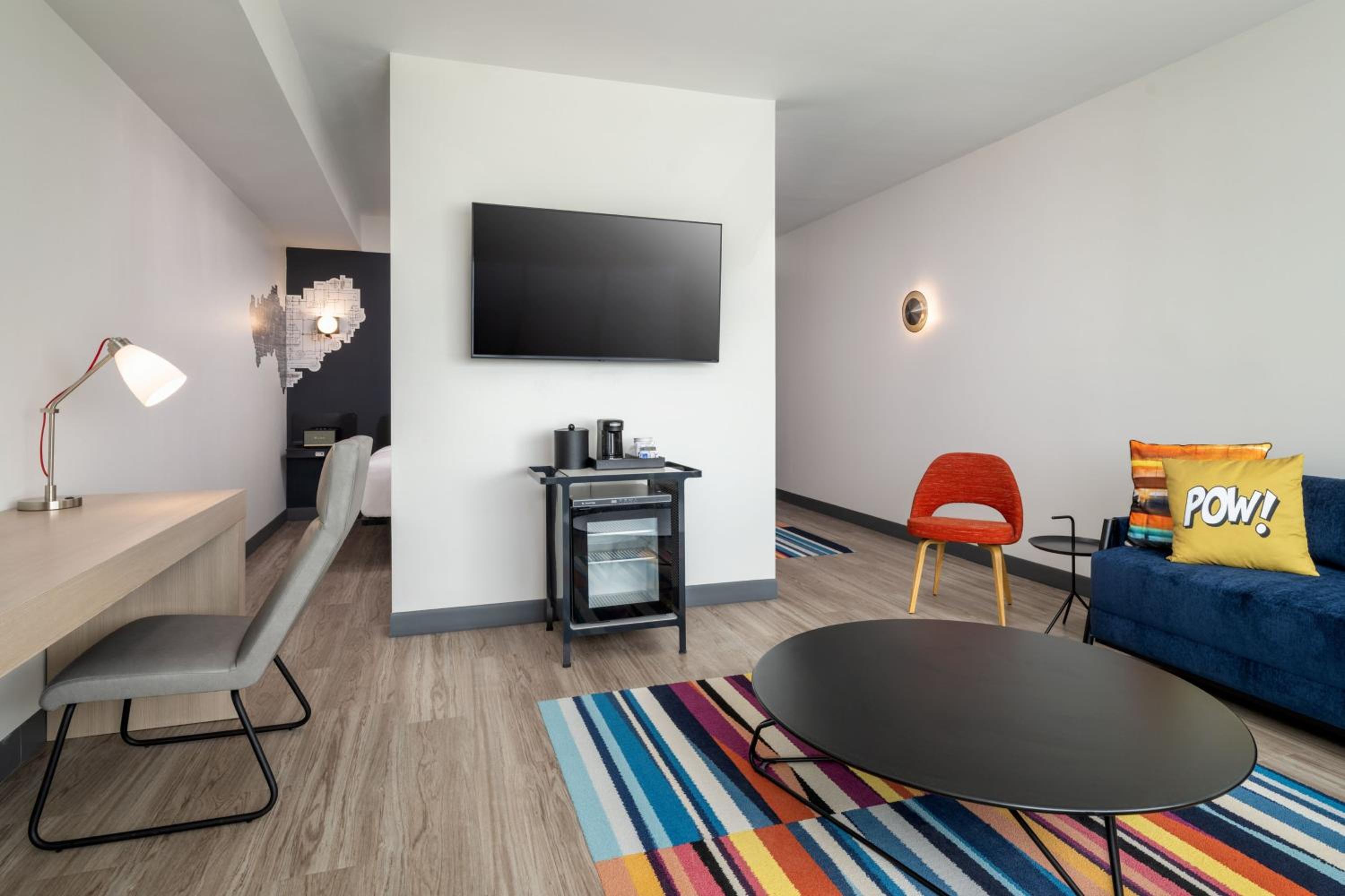 King Suite with Sofa Bed - Photo 2