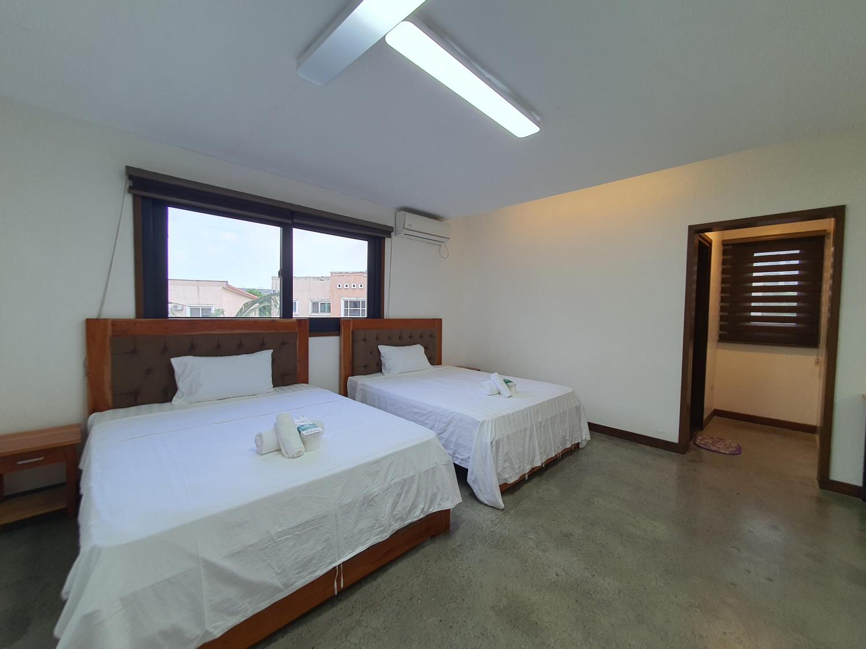 Villa photo 3
