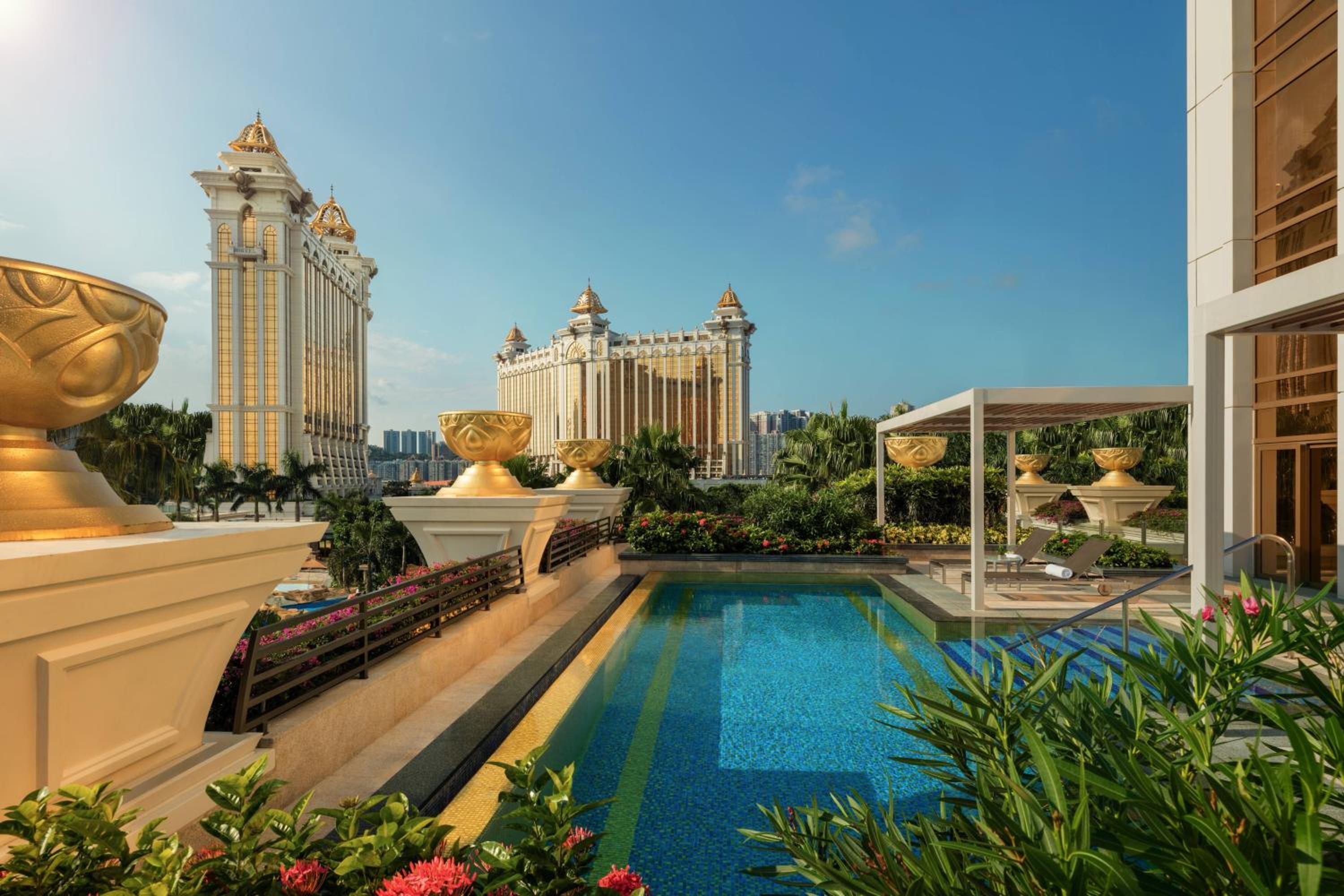 Executive Presidential Suite with Resort View photo 2