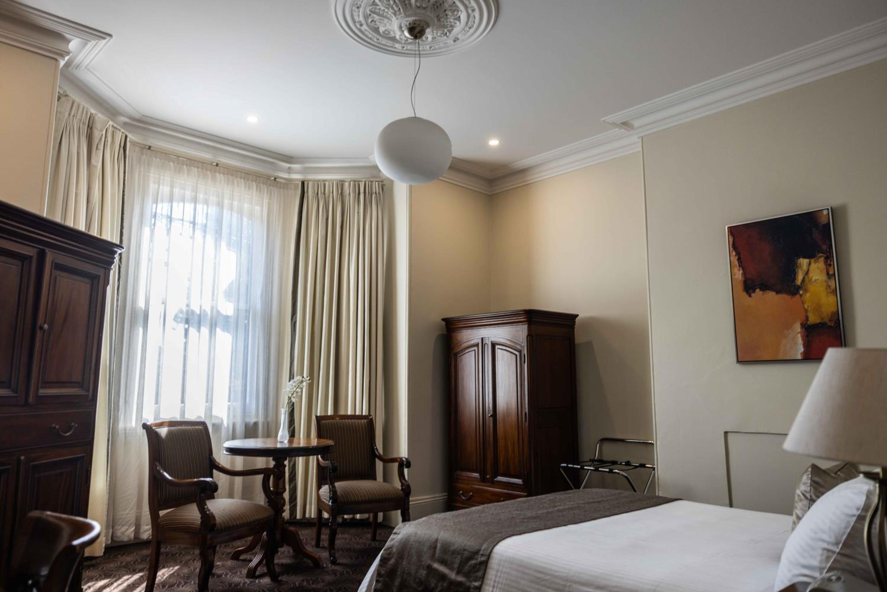 Queen Room