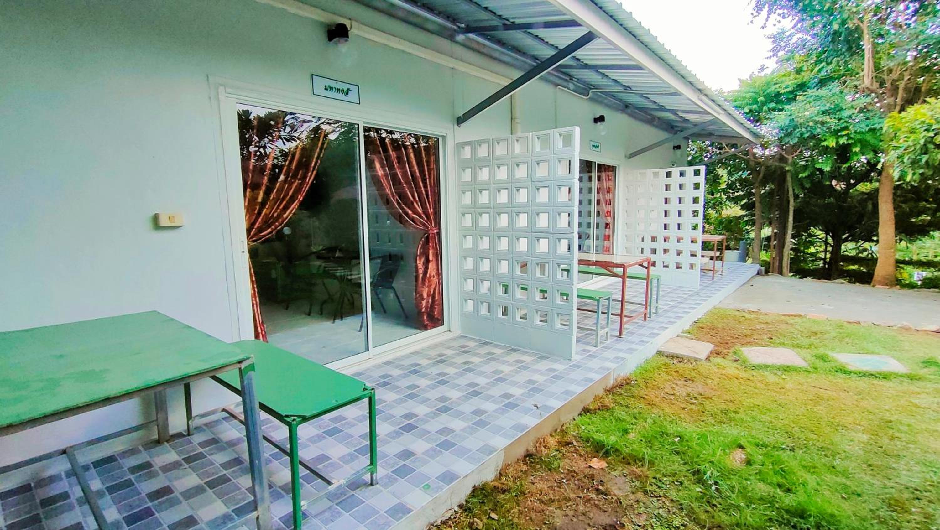 Triple Room with View - Photo 9