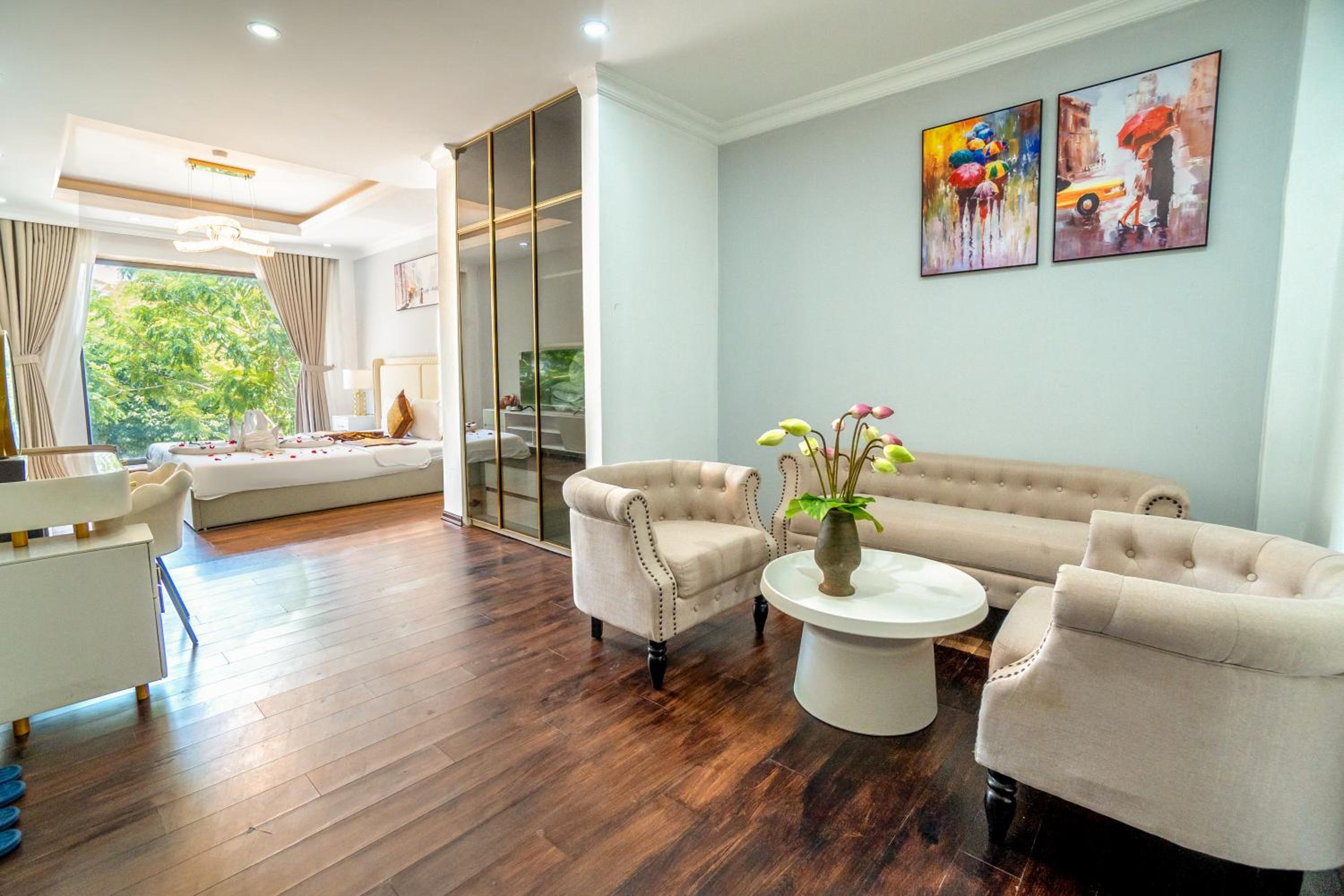 King Suite With Spa Bath