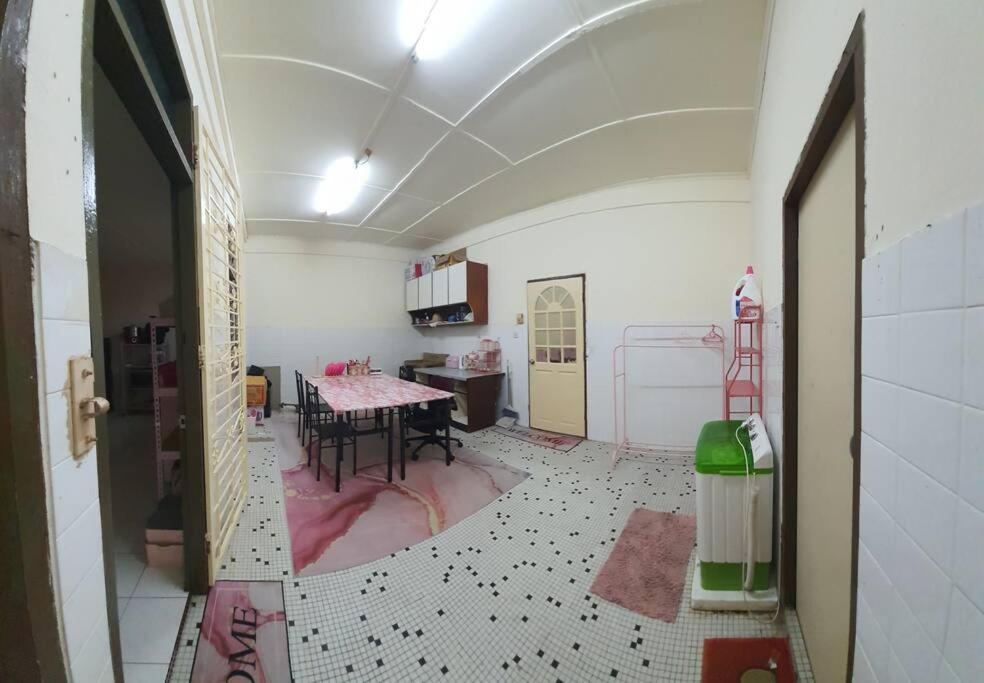 Two-Bedroom House photo 3