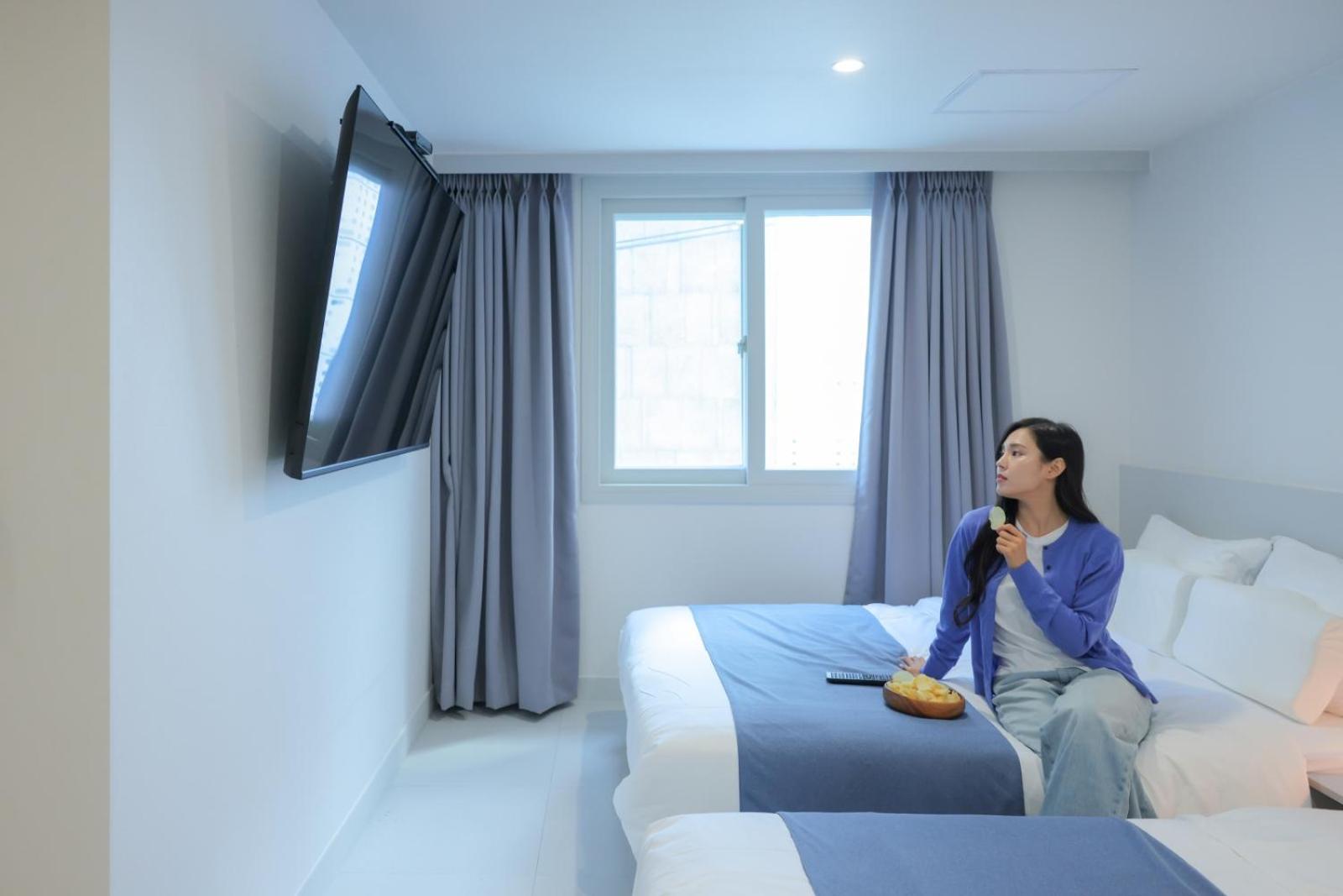 Double or Twin Room photo 3