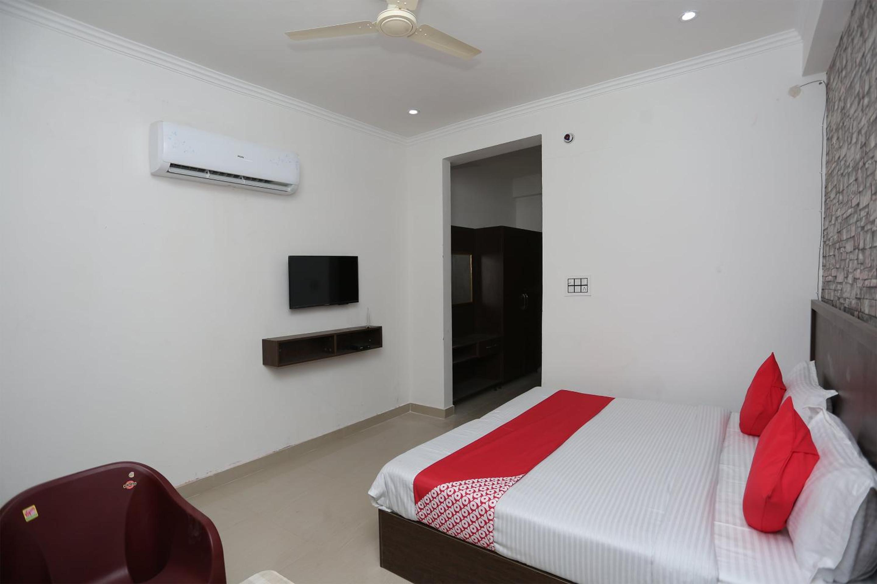 Classic Triple Room photo 1