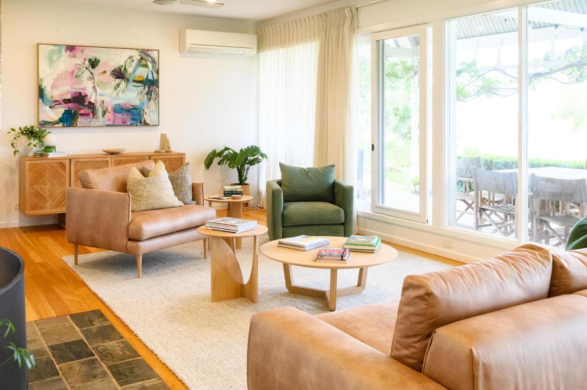 Three-Bedroom House photo 1
