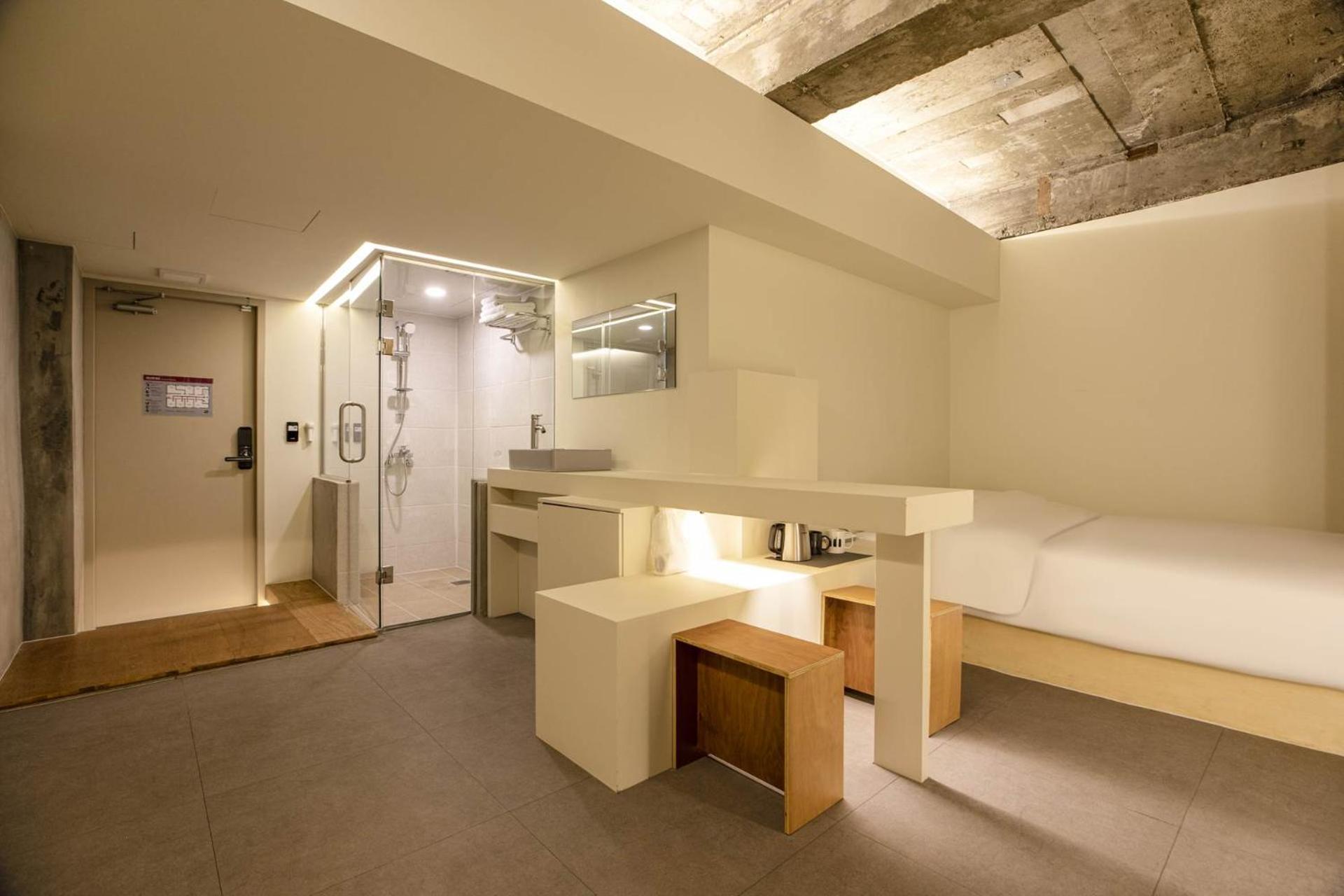 Superior Room - Photo 9