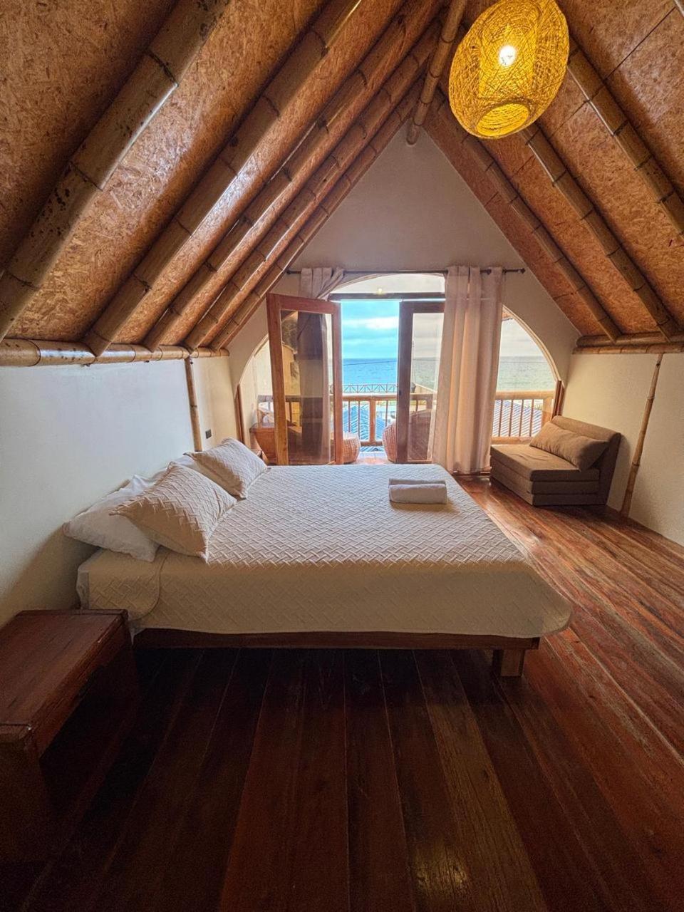 Double Room with Balcony and Sea View