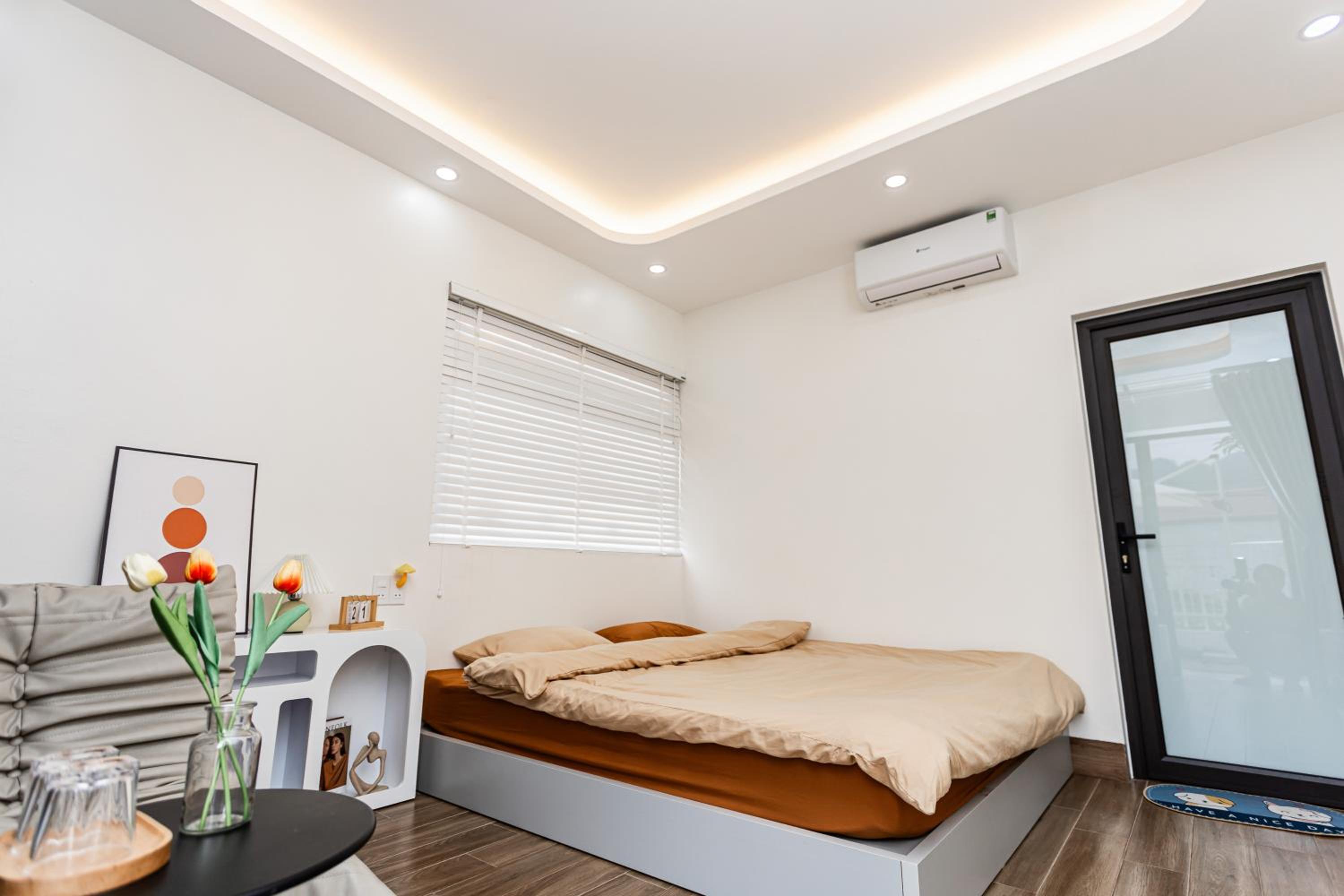 Deluxe Room (2 Adults + 1 Child) photo 1