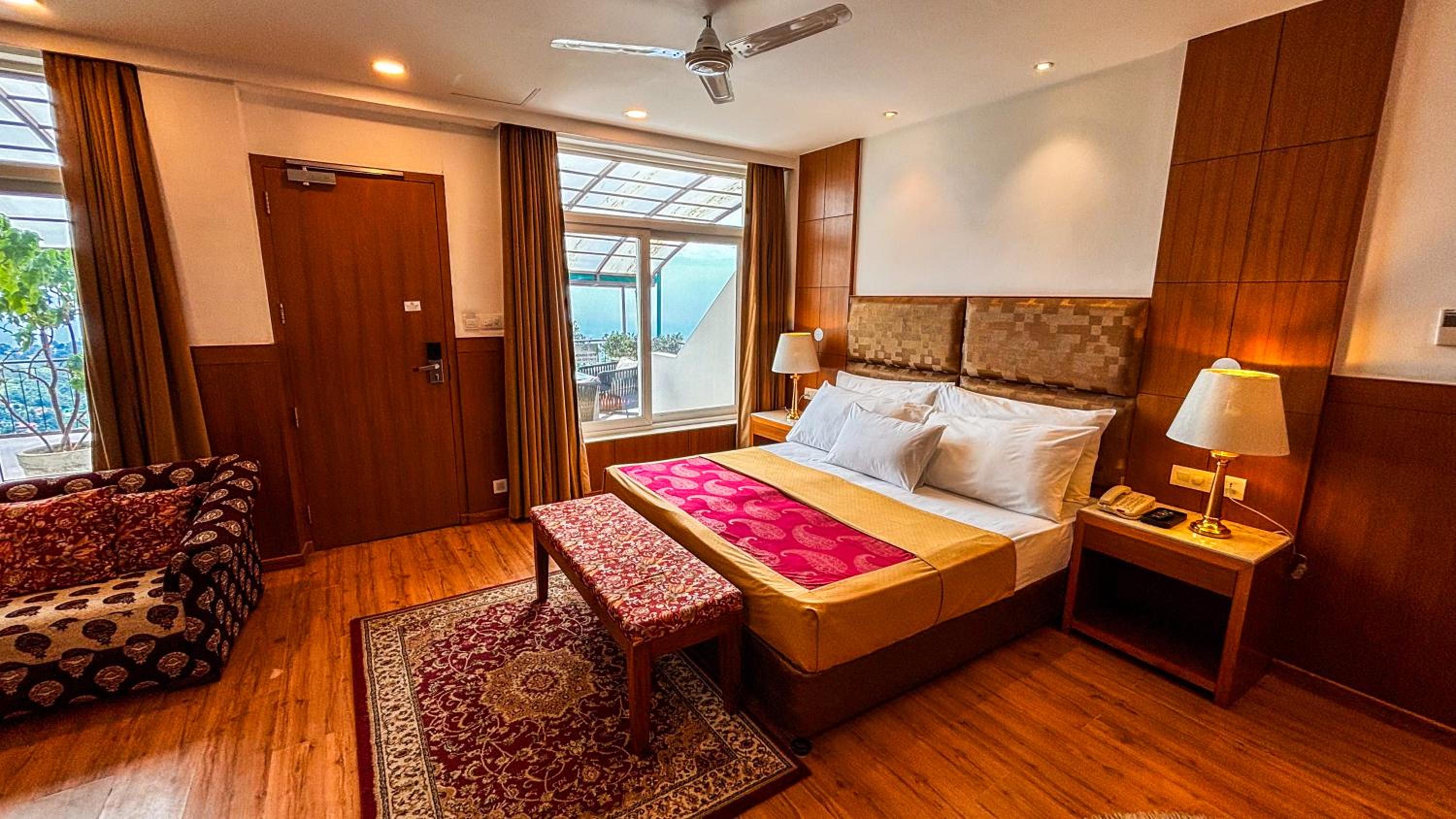 Junior Suite Valley View Room - Photo 10