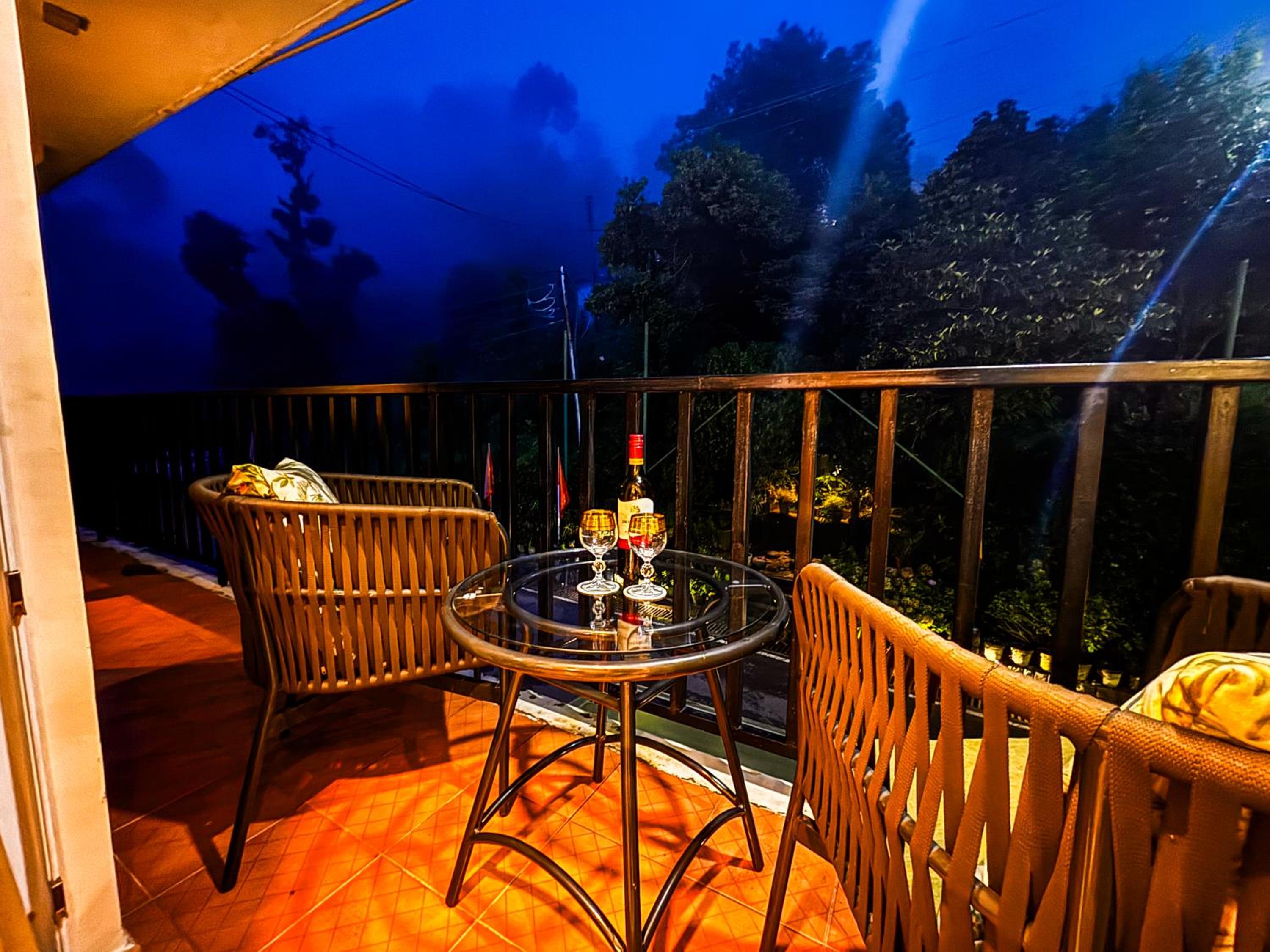 Super Deluxe Forest View Room - Photo 8