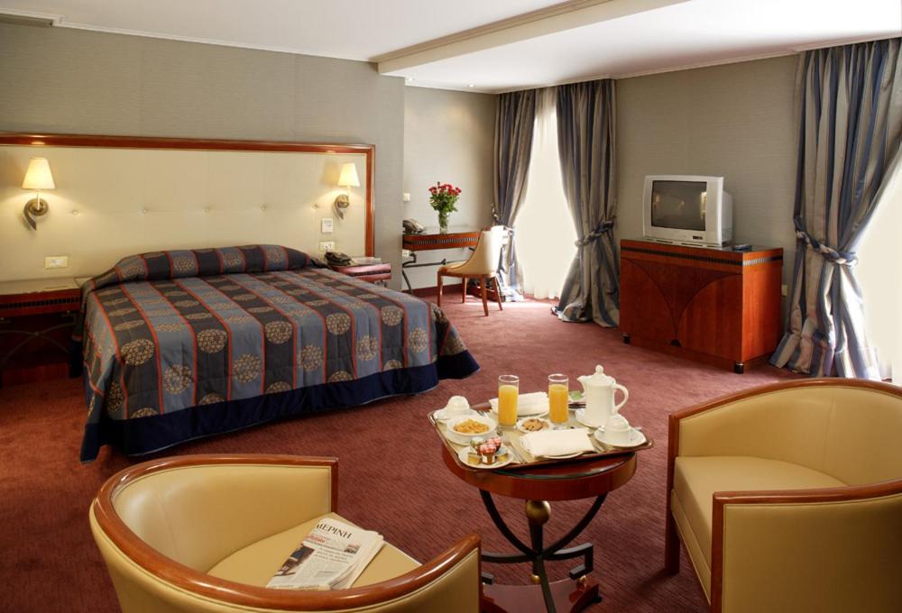 Junior Suite (2 Adults)