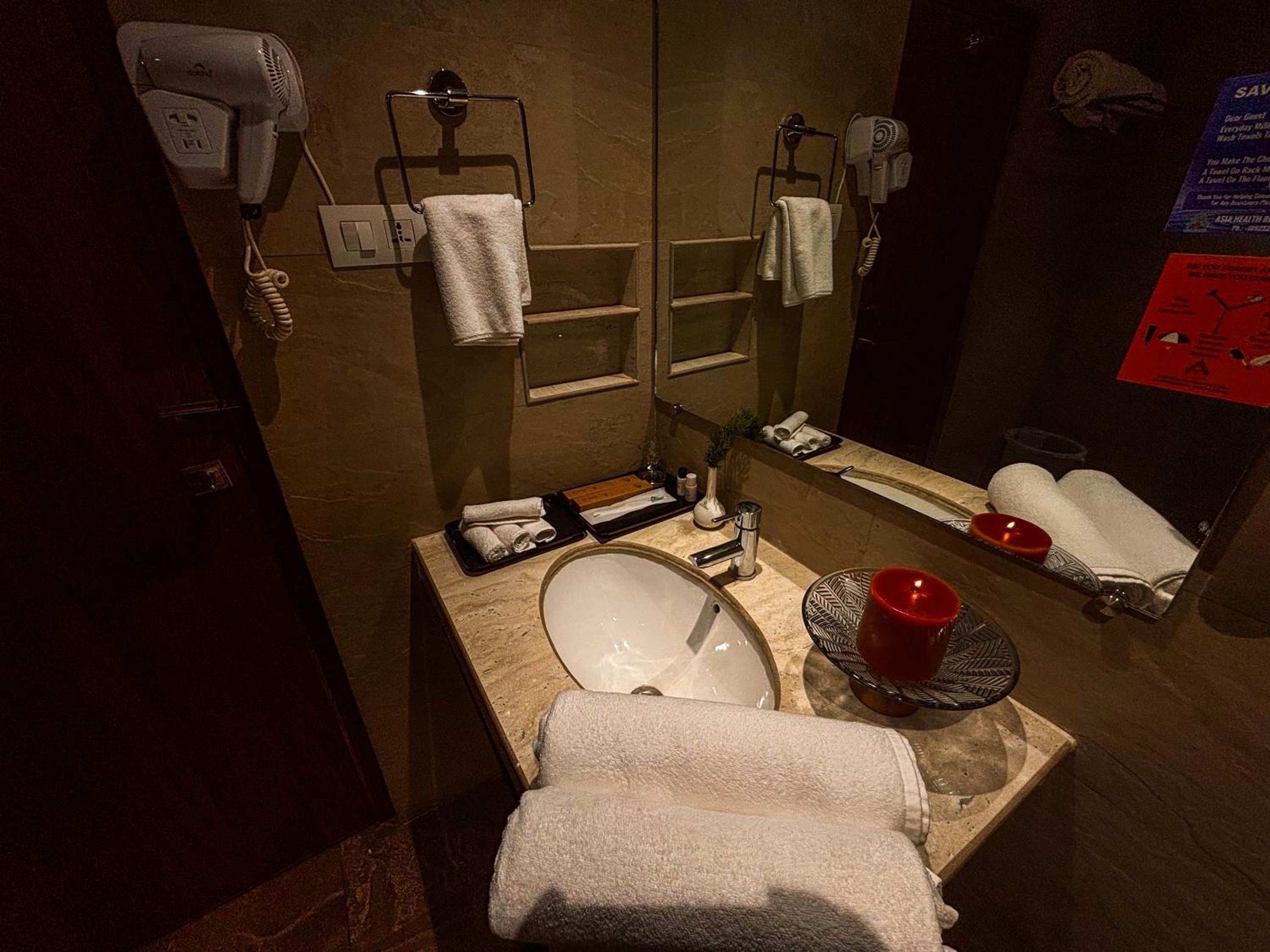 Super Deluxe Valley View Room - Photo 6