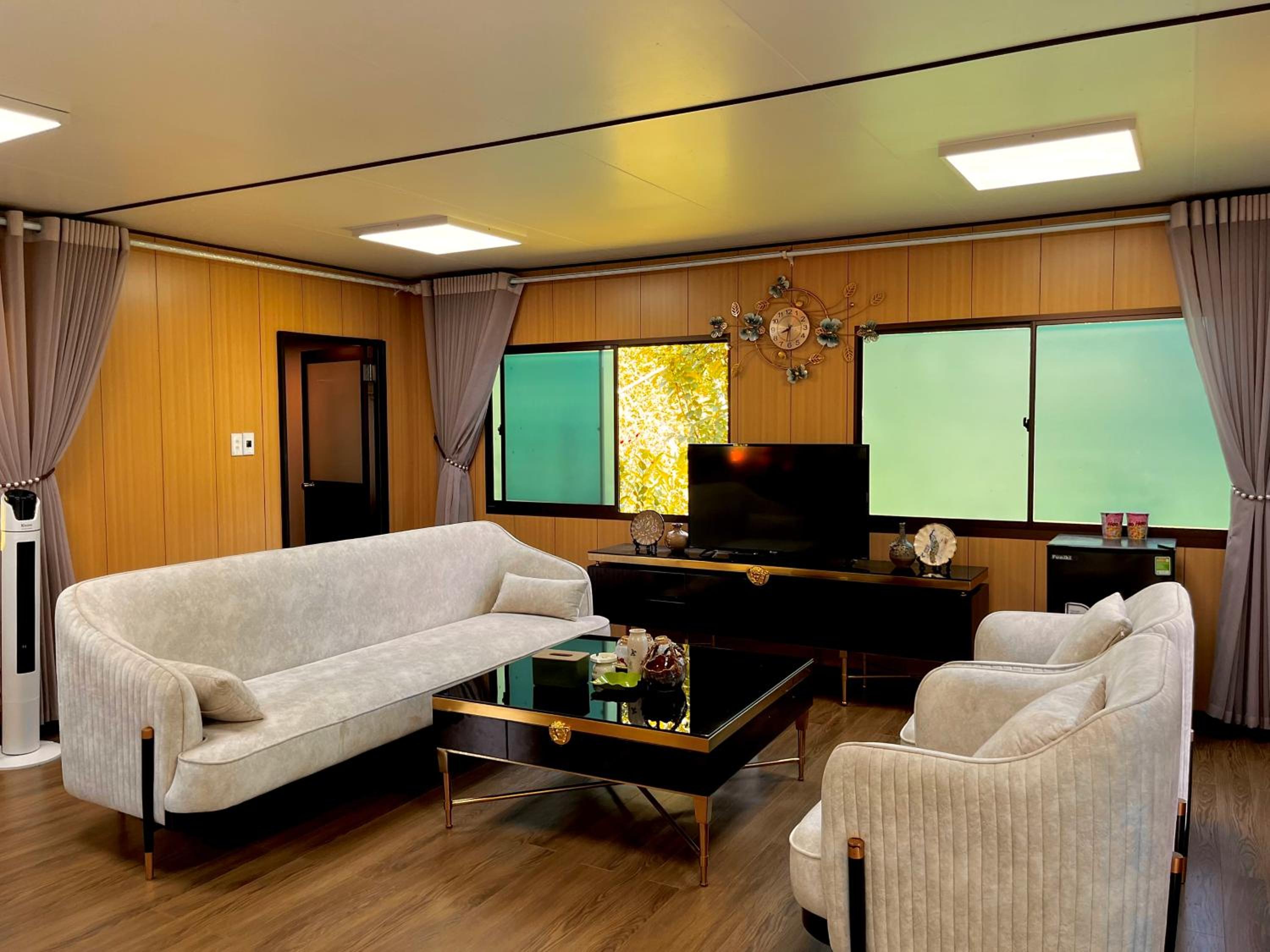 Suite With Garden View