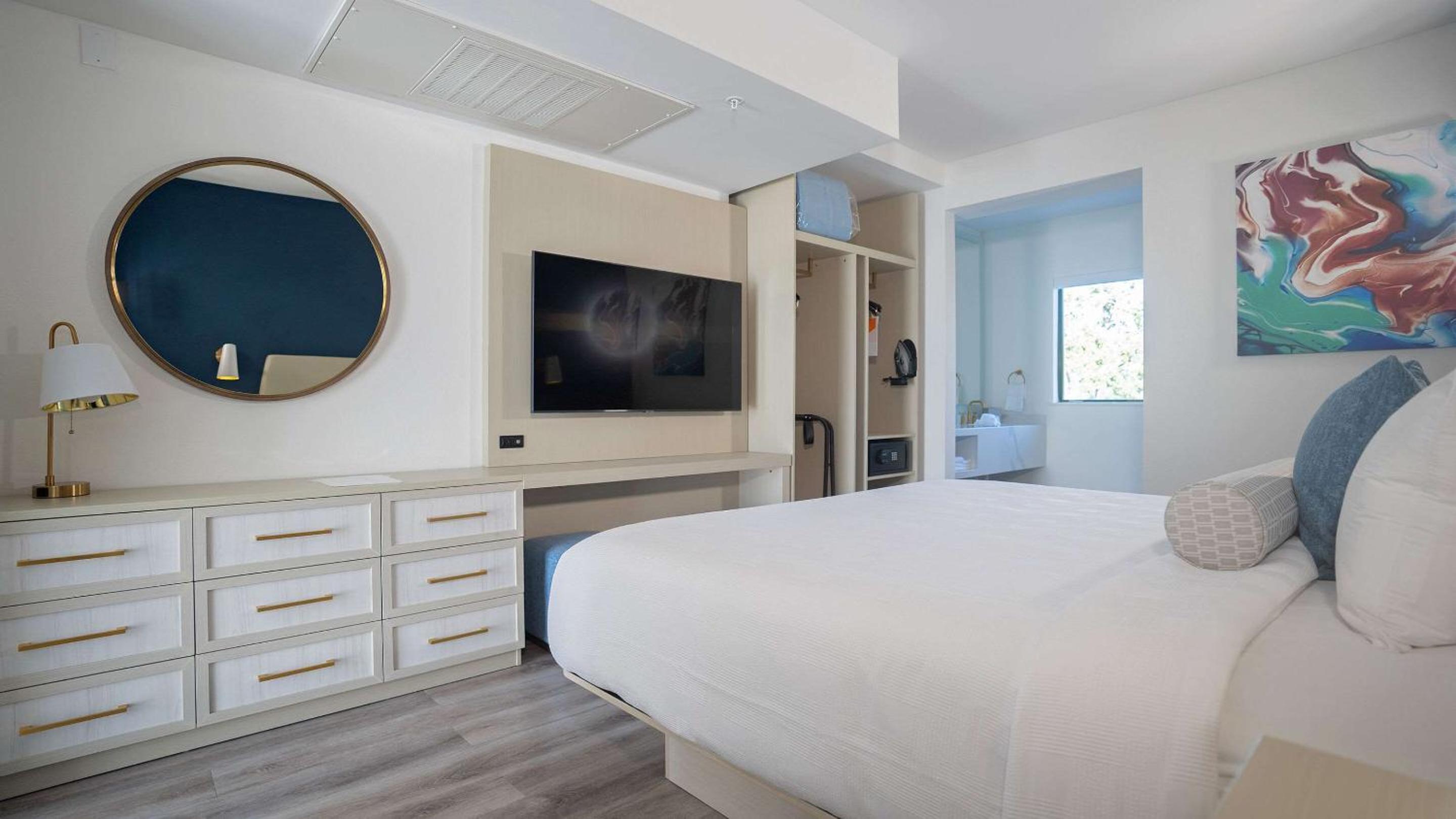 King Suite with Sofa Bed